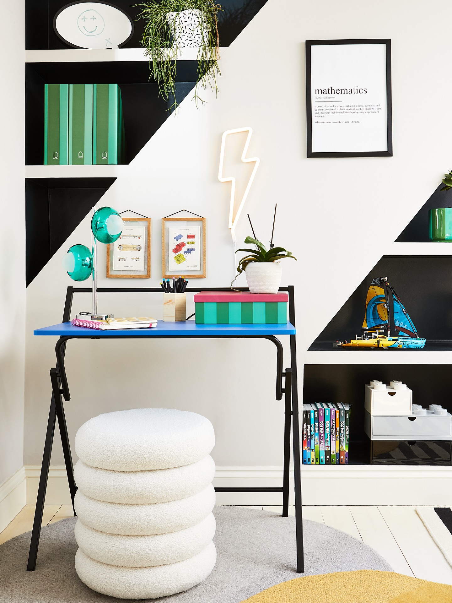 LAST DAY SCHOOL VIBES
A little corner of colour and curiosity for our brilliant, maths-loving young client.
We created cute corners in a space that’s just as inspiring for studying as it is for lounging (see more of his room in the previous post).
It was a brief filled with bold shapes, bright ideas, and brainy details – because clever can be cool too!
And on a personal note… it’s the last ever day of primary school for the youngest of my three.
The end of an era 💔
It’s going to be an emotional one today.
Time really is flying. 😭
Design & styling @andthentheywentwild
Photography @still_loljohnsonphotography
Kids bedroom design
Kids interiors
Children’s interiors
Children’s bedrooms
Kids bedrooms
Cushions @christina_lundsteen