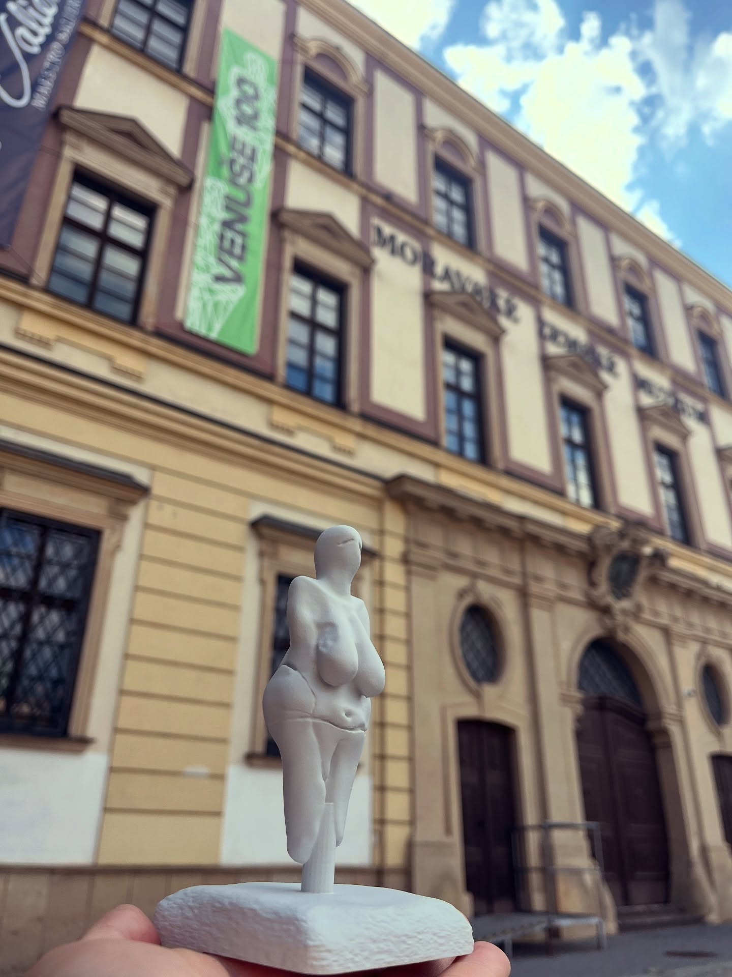 Exactly 100 years ago today – on July 13, 1925 – the Venus of Dolní Věstonice was discovered, just an hour away from Brno. It is considered the oldest ceramic figurine in the world, about 30,000 years old.
You can order her 3D-printed replicas from us.
Just let us know before your tour, and we’ll bring one for you!
#vestonickavenuse #venusofdolnivestonice #brno #moravskezemskemuzeum #3dprint #archaeology #history #southmoravia