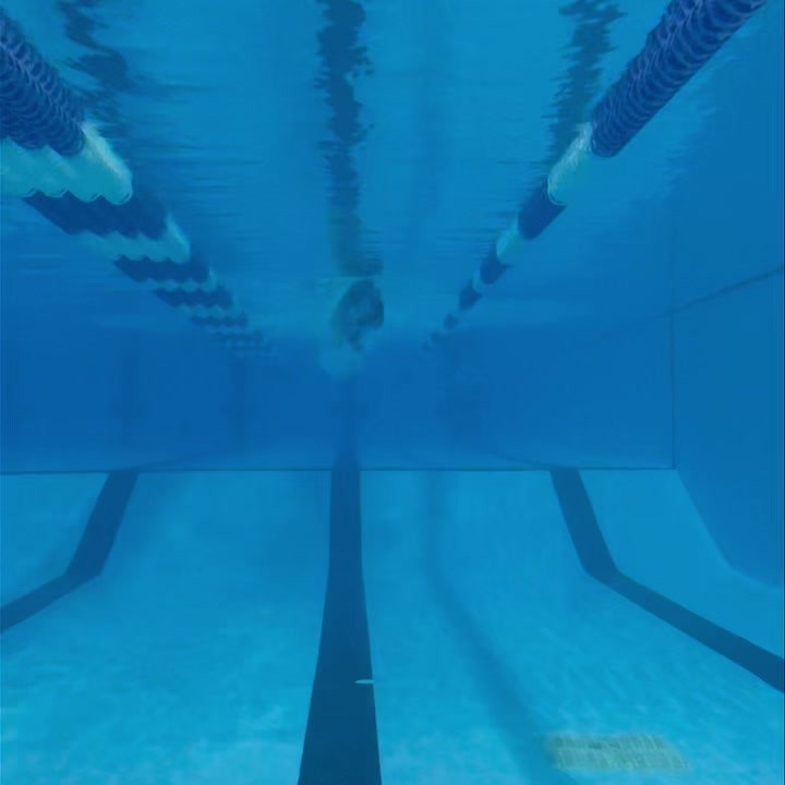 Ever had one of those training sessions or competitions where time seemed to disappear? Where every move felt effortless, and you were completely immersed in what you were doing? That's the "Flow Zone," and it's where athletes truly shine.
It’s not just luck; it’s a cultivable state! We've all been there, struggling to find that rhythm. But with a few intentional steps, you can increase your chances of hitting that sweet spot:
Set Micro-Goals: Break down your session. What's the immediate task?
Create Your Space: Mentally (and physically) prepare to be undisturbed.
Engage Fully: Be present in every rep, every stride, every play.
Cue Yourself: A specific song? A phrase? Something to signal "game time."
Lean Into Difficulty: Flow happens when skills meet just the right level of challenge.
Release Control: Stop forcing it. Let your training take over.
Video is me in my flow state in the pool 🏊♀️
Want to learn more and take your training and performance to the next level? Check out the Mental Mastery for Athletes Program. Link in Bio.
Comment your favorite way to get focused for your sport! 👇
#AthleteFlow #SportsPerformance #MindfulnessInSport #TrainHardPlayHard #InTheZone #AthleteMindset #MentalGame
