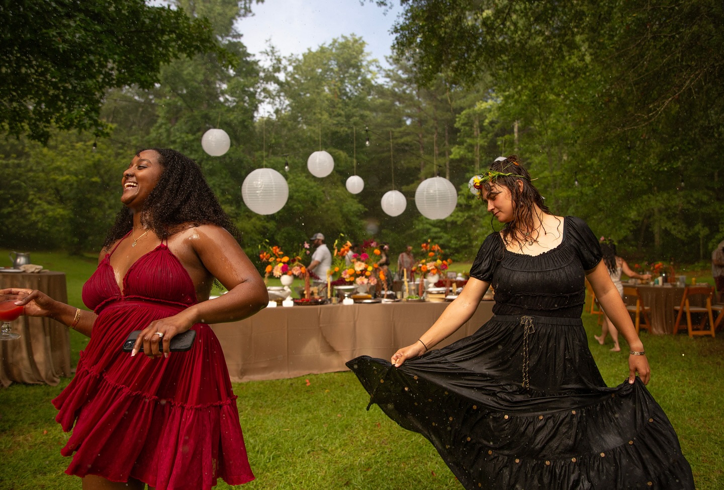 Weather doesn’t always cooperate when you throw outdoor events, but when you have a group like we did, they embrace it, dance in the rain, and carry on with the merriment. And what gorgeous photos we have to commemorate it!
Photos: @shannonkphotos
@thelolalovegood @joeyworleywho @madisonkturner @cherry.apothecary @darijervis @thejaoui @syddjensen @savijensen @diamondhillfarm @fiveisafemme @makayla.ashton