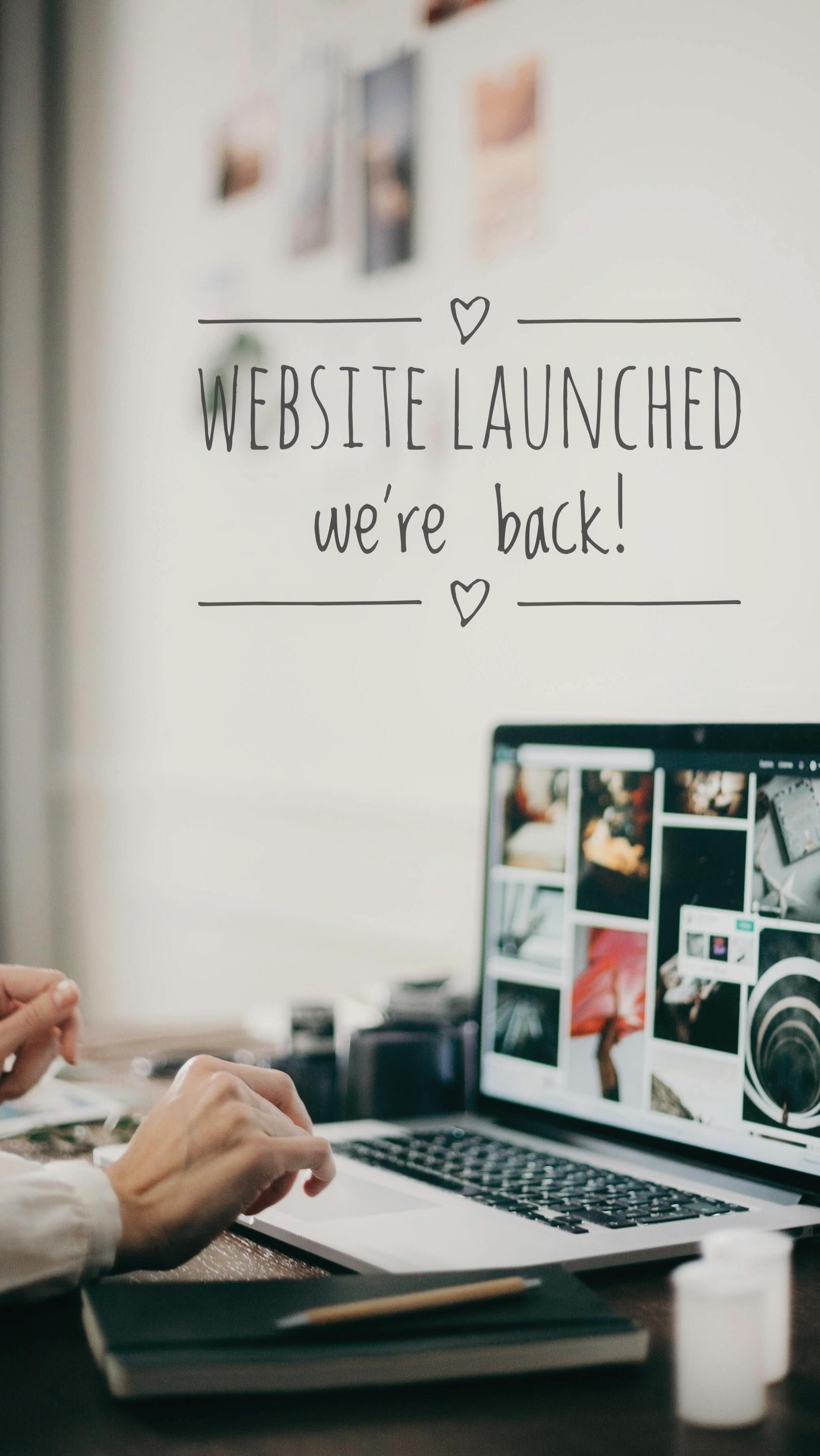 WE'RE BACK♥️♥️ You can now directly shop on Athena's site. We have a launch offer going for the first few clients, so order away🚀✨
🥳 All the products you see on the page are now available on the site!
📦 As always - made with love and delivered all over 🇮🇳