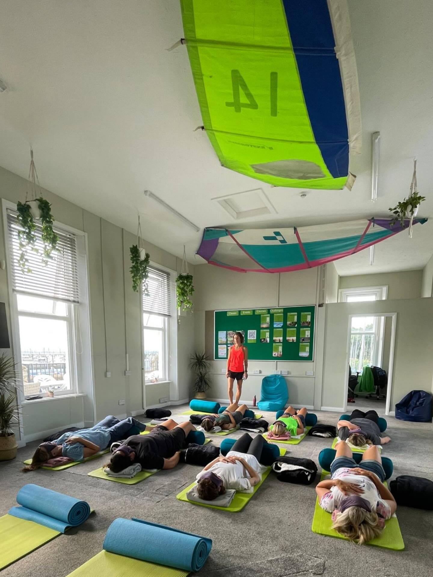 Welcome to Your Sacred Space for Conscious Breathwork 🌿
In a world that moves fast, we invite you to slow down. Breathe deeply. Be here - fully.
Our breathwork experiences are more than just a pause, they’re a journey inward. Whether you’re seeking clarity, focus, release, healing, or deep rest, this is your space to reconnect with yourself.
✨ What to Expect:
• Guided conscious breathing
• A calm, nurturing environment
• Fully immersive experience
• Nervous system reset
• Presence. Stillness. Awakening. Inspiration
No experience needed - just your breath and an open heart.
🌀 Breathe with us. Book through class link in bio.
#consciousbreathwork #breathworkhealing #innerpeace #breathislife #nervoussystemreset #sacredspaces #healingjourney #justbreathe