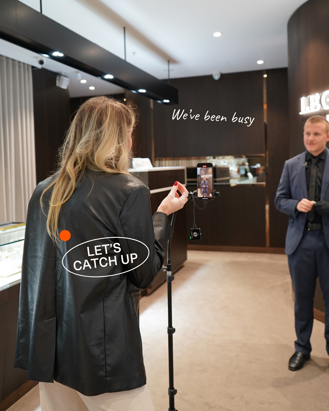 We’ve been busy. Let’s catch up!
🍷📷️🤌🏻🤳🏻🍴