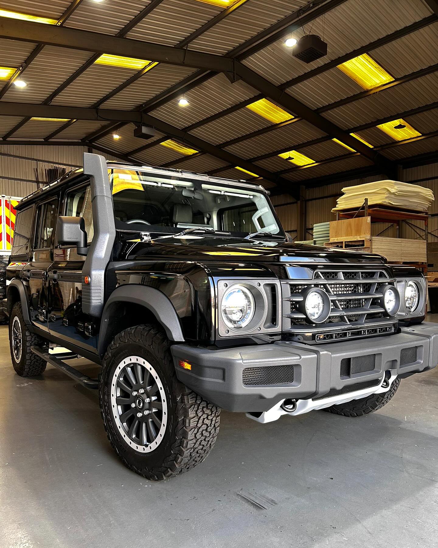 Another Grenadier Commercial conversion completed. Full Nappa leather convertible bulkhead/seating solution.
These vehicles are really growing on us..what do you think?
As always - conversion designed, built and installed entirely in house, here in Northamptonshire.
#ineos #ineosgrenadier #grenadier #commercialvehicles #adventureready #4x4 #builtforpurpose #van #vanlifestyle #vanlife #landrover #defender #landroverdefender #letstakethisoutside