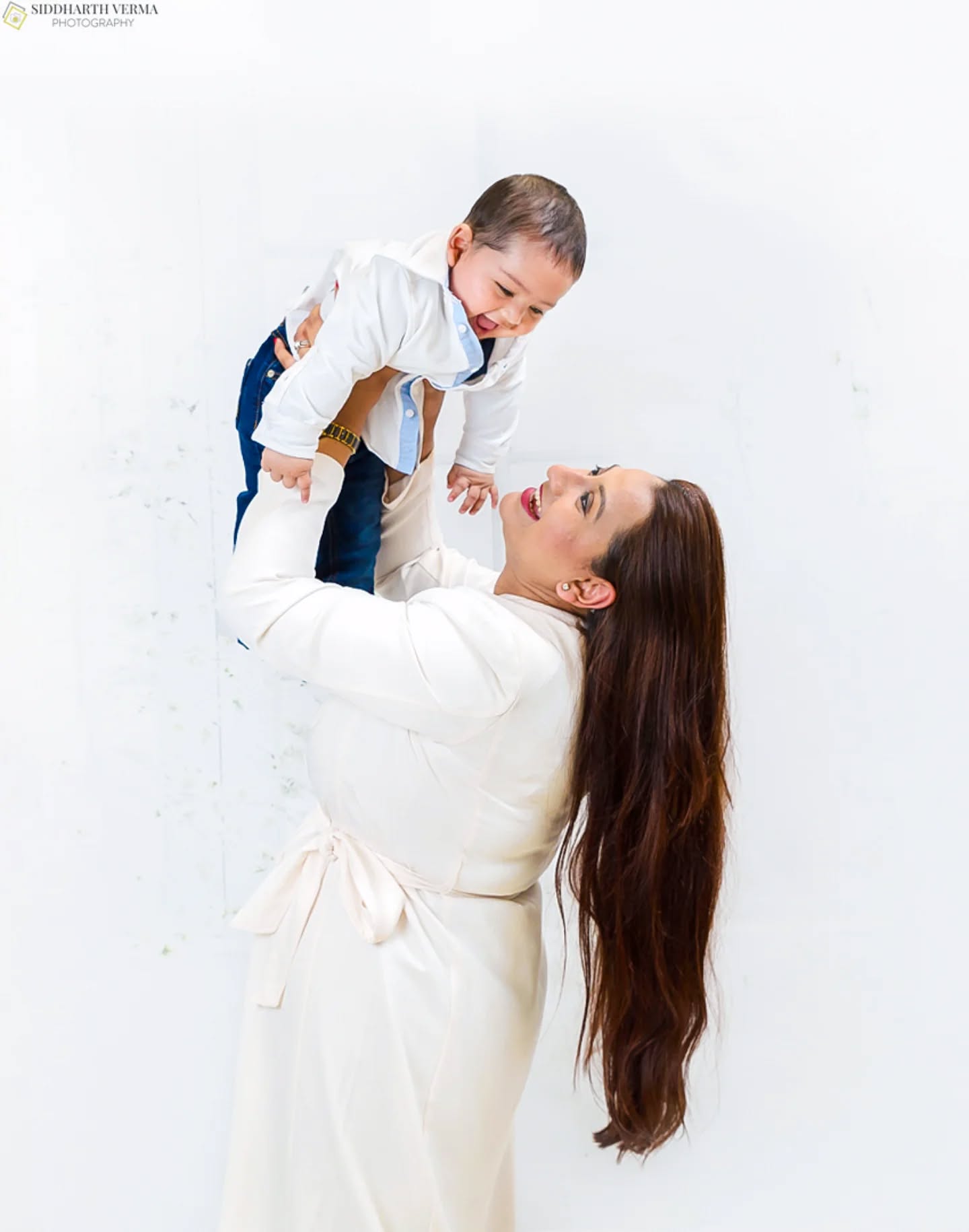 The best family portraits aren’t just pictures; they’re love stories frozen in time. 💕✨
Let’s turn your laughter, love, and little moments into cherished memories that last forever. Every family has a story—let us capture yours beautifully. 📸
DM now to book your family photography session in Delhi, Noida & Gurgaon!