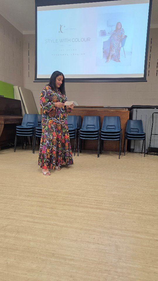 I did my first ever presentation on colour analysis yesterday, and what an experience it was.
I had the pleasure of speaking to a room full of brilliant women from the Women’s Institute, showing them the power of colour and how it can completely transform not just your wardrobe, but how you feel about yourself. 💫
The truth is, doing something like this is massively out of my comfort zone. A few years ago, I would’ve hidden or said no to any opportunity like this. I would’ve doubted myself, worried about getting it wrong, or being judged.
But I’ve been doing the inner work. Healing, growing, and choosing to stop playing small. I’m ready to be the peacock 🦚 to fully show up and share my passion with more people.
Because this work matters. Women deserve to feel good in their skin, to express who they are, and to show up with confidence and joy, and if I don’t share this, I’m doing them (and myself) a disservice.
Yes, I love working with women online, but I also think nothing beats real human connection. That moment of someone saying, “Oh wow, I can wear that colour?” is absolute magic ✨
So this year, I’m saying YES to more of this, more in-person events, more visibility, more empowering women to dress for the woman they are today.
The power of colour and style is so transformational ✨️
Thank you to my darling little helper Millie Chana who took this video content for me. ❤️
#colouranalysis #stylistlife #WomenEmpoweringWomen #StyleConfidence #WIEvent #MidlifeStyle #PowerOfColour #RealConnections #StyleTransformation #HealingJourney #OutOfMyComfortZone #bethepeacock