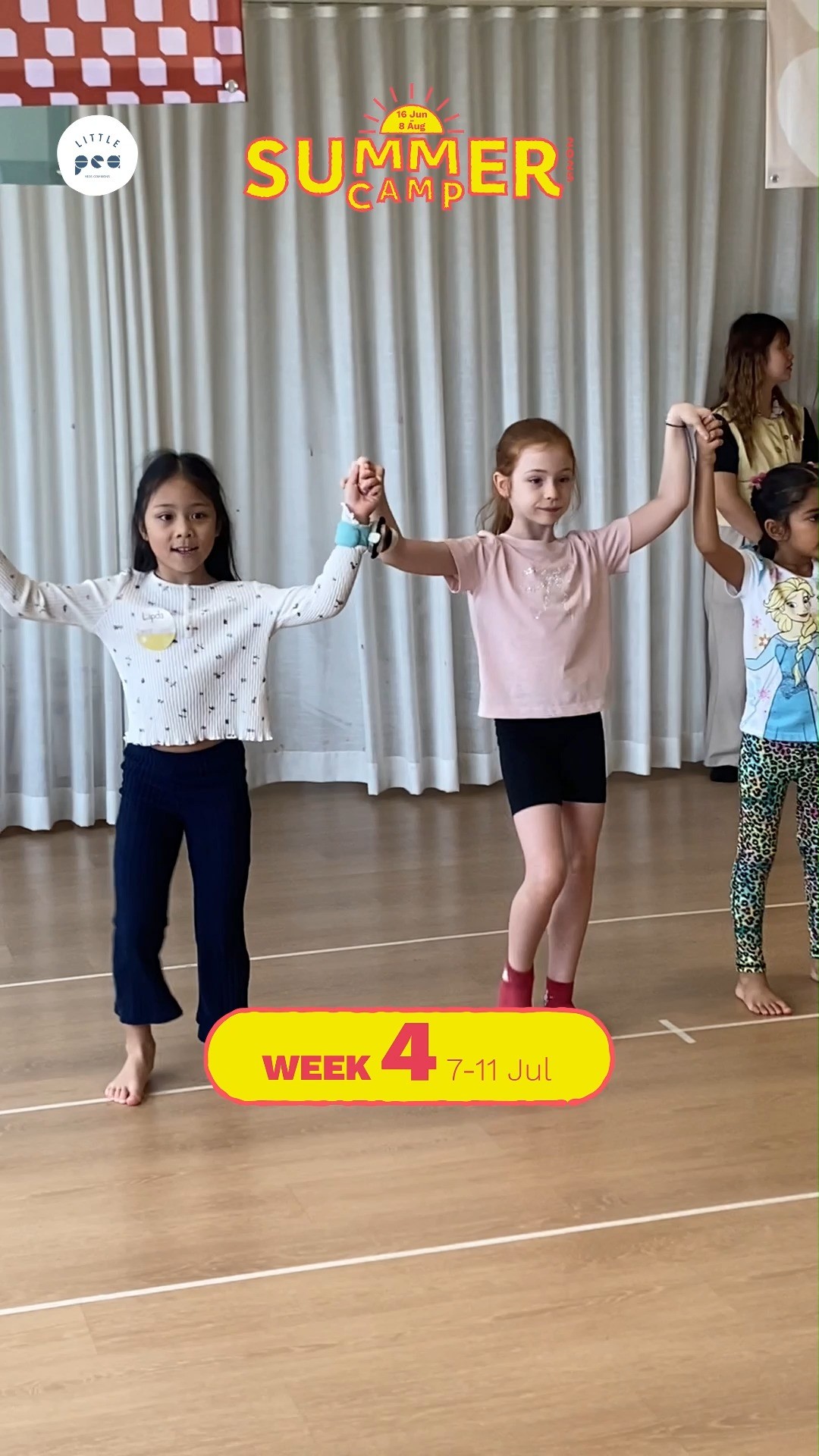 💃🏽🎭🕺It’s showtime! Our Week 4: Camp Recap brought the beats to summer! At Ms. Lynn’s Move & Groove Camp, our mini thespians danced through the decades while performing in a show. They dazzled us with classics from the swingin' 60s to hits from the stylin' 80s… and beyond. Ready for an encore? Check out the highlights! 🎶☀️
💥 Book now via Link in Bio or Line @littlepeabkk
____________
💃🏽🎭🕺 สัปดาห์ที่ผ่านมานี้ Move & Groove Camp ของคุณครู Lynn ระเบิดความมันส์แบบจัดเต็ม! น้อง ๆ นักแสดงตัวจิ๋วได้เต้นข้ามยุค ตั้งแต่จังหวะสุดสนุกยุค 60s ไปจนถึงเพลงฮิตยุค 80s… และอีกเพียบ! ปิดท้ายด้วยโชว์สุดปังที่ทำให้ทุกคนหลงรัก 💫 อยากชมอีกรอบไหม? ไปดูไฮไลต์ความสนุกกันเลย! 🎶☀️
💥 จองเลยผ่าน Link in Bio หรือ Line @littlepeabkk
____________
#LittlePeabkk #LittlePea #theCOMMONSbkk #LittlePeaSummerCamp