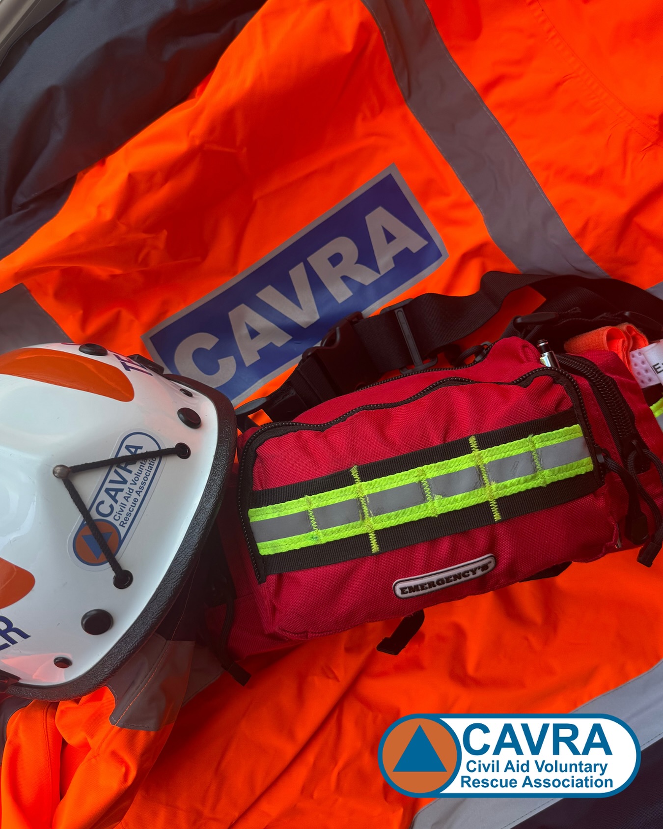 Learn more about our Community Emergency Volunteer Teams!
Today’s topic - First Aid
During major incidents and evacuations, the walking wounded and those who may fall unwell or injure themselves post incident can be looked after by our First Aid trained volunteers.
Whilst the ambulance service deals with critically injured patients within the incident, we can assist with first aid in rest centres.
#firstaid #RestCentre #CAVRA #ForTheCommunityByTheCommunity