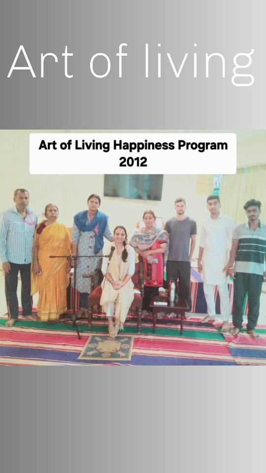 Happiness Workshop I conducted in 2012 at the Art of Living International Center, Bangalore 🌿
One of my earliest and most heart-opening experiences as a facilitator—filled with joy, laughter, deep sharing, and soulful energy.
So grateful for the beautiful souls who joined and made it unforgettable 💛
#Throwback2012 #HappinessWorkshop #ArtOfLivingBangalore #WellbeingJourney #SpreadingJoy #GratitudeMoments