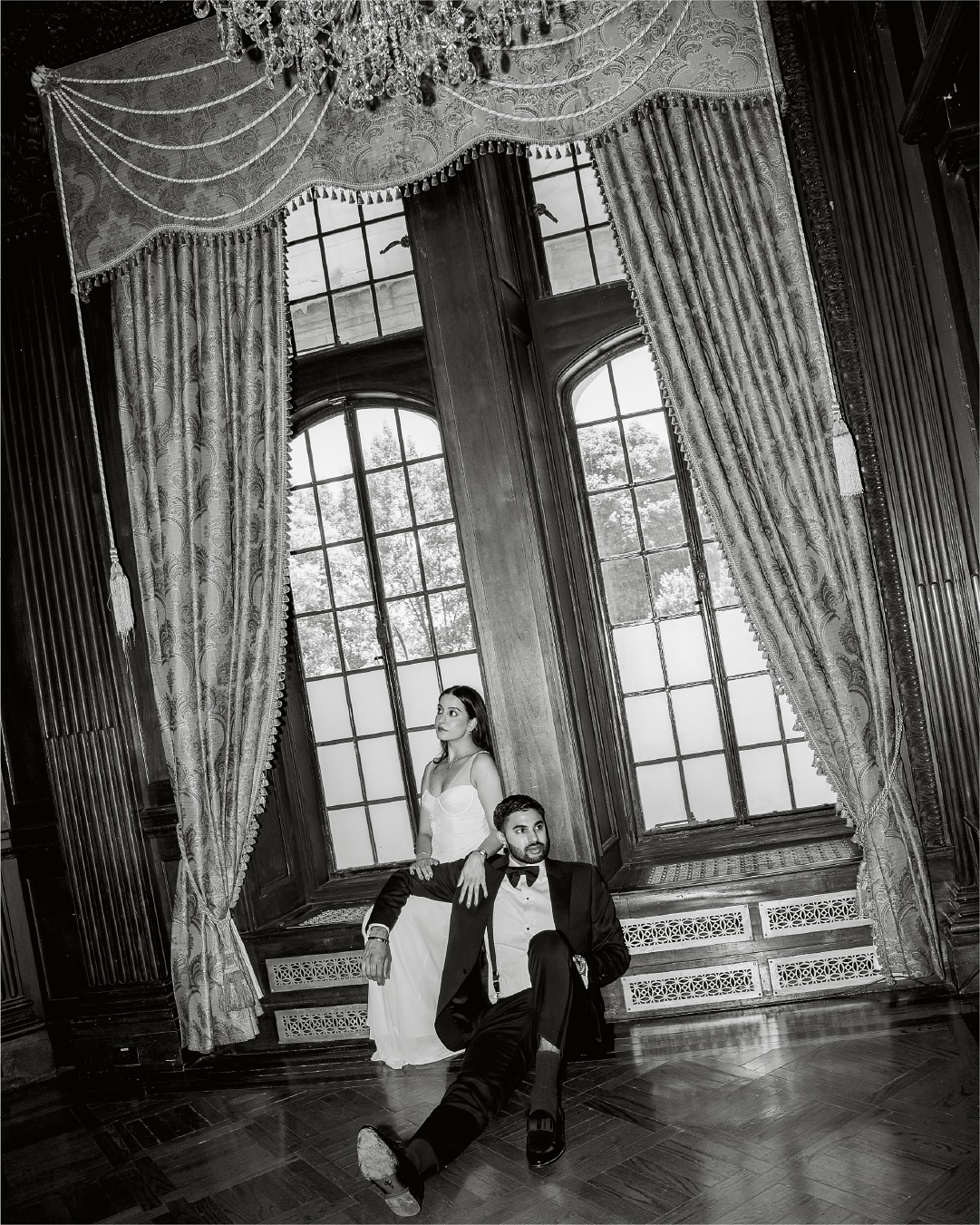 A love thats meant to be seen 🤍
Photography: @sollisstudio
For @thingsdivdoes @gurarjuntoor
@bijievents
@casalomatoronto
__________________
.
.
.
.
#wedding #weddingseason #bridetobe #engagementsession #luxuryweddingphotographer #wedluxe #graceormonde #destinationwedding
#destinationweddingphotographer #floridaweddingphotographer #miamiweddingphotographer #torontoweddingphotographer
#torontoweddingvideographer
#bridetobe #bridalinspo #editorialwedding #editorialweddingphotographer #weddinginspiration #maharaniweddings #southasianbride #southasianbridemagazine #indianwedding #explorepage