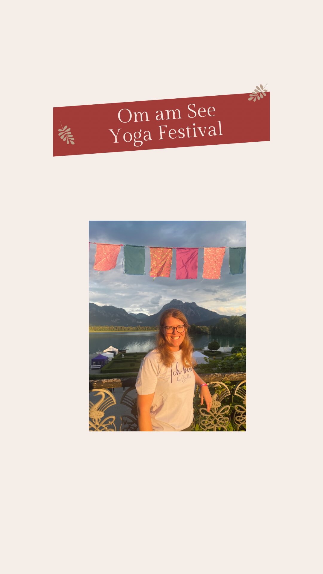 ✨ Om am See ✨
Seit zwei Jahren bin ich als Karma Yogin Teil
dieses Yoga Festivals.
Die Verbindung im Team, das Miteinander im Herzen, das hat mich aufs Neue berührt.
Warum ich mich engagiere?
Weil es mich erfüllt, aus Liebe und mit wacher Präsenz zu unterstützen.
Als Yogalehrerin liebe ich es, Räume zu schaffen, in denen Menschen sich selbst begegnen.
Beim Om am See wird Yoga gelebt
mit Tiefe, Freude und Verbundenheit.
#omamsee #yogafestival #karmayoga #yogalehrerin #achtsamkeit #herzverbindung #yogamitliebe #präsenz #community #füssen #allgäu