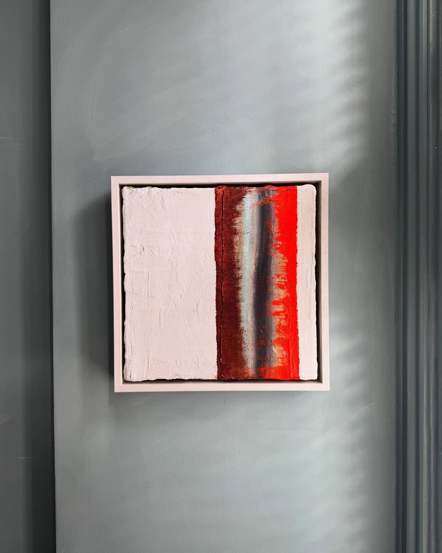 STRIA happy in her new home and what a gorgeous colour to the walls ✨
300 x 300mm - mixed media on canvas
#contemporaryart
#mixedmedia
#canvas