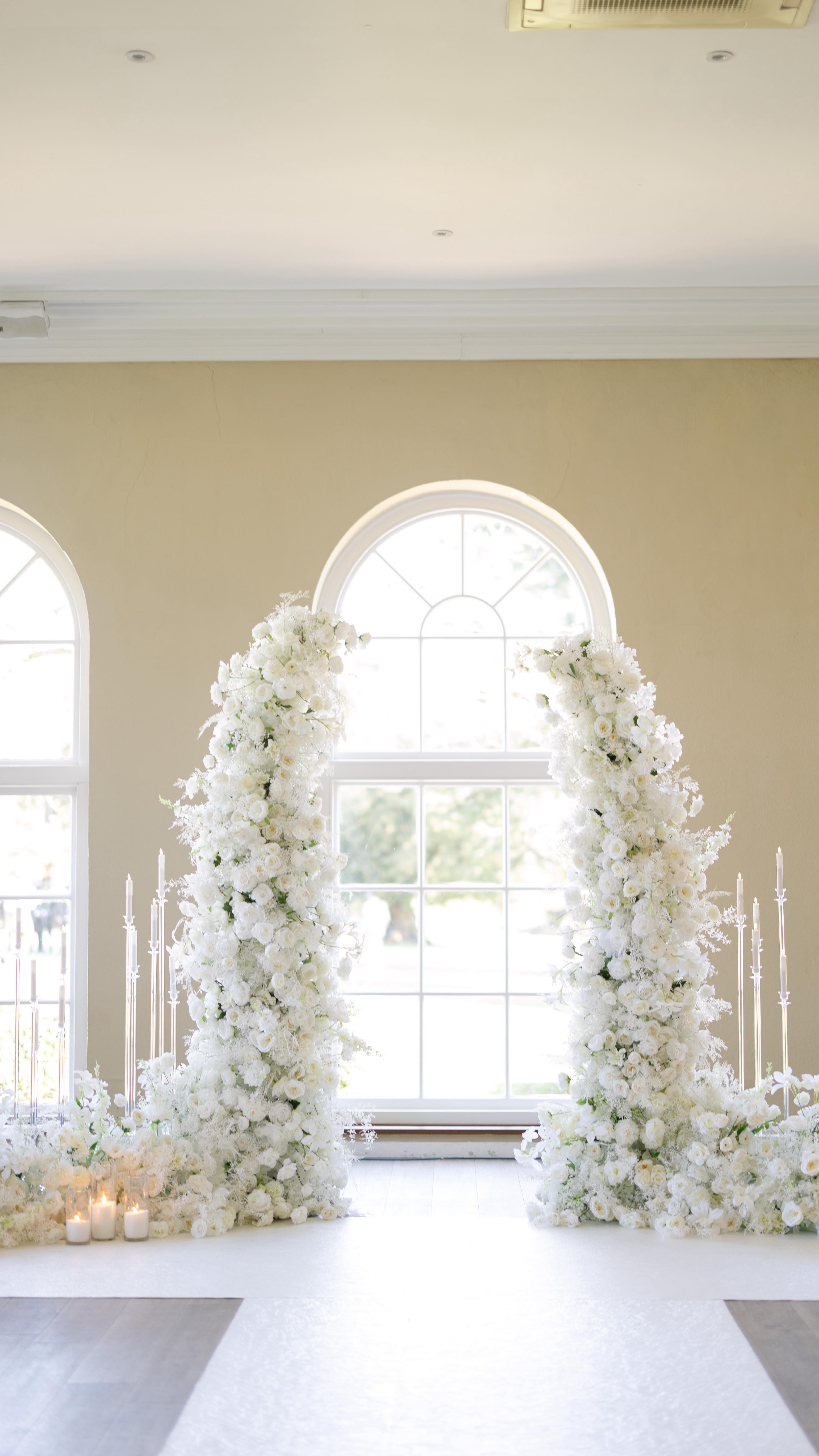• AANU & UHUNOMA •
2 hours in 35 seconds – A ceremony space transformed with white florals, soft candlelight and a romantic arch display at @braxtedparkweddings
From setup to final look – the full transformation🤍
______
Venue: @braxtedparkweddings
Decor: @cloudsixtyevents
Content Creator: @puremomentsbya
Planner: @memories4uweddings
Photography: @iamseyii
Videography: @afeezphotography
Drone: @vinocaptures
_______
#weddingdecor #ceremonysetup #candledisplay #floralarch #weddingdetails #neutralwedding #romanticwedding #braxtedpark #essexwedding #ukweddingstylist #whitewedding #modernwedding #eventstyling #weddinginspo #weddingideas #weddingaesthetic #weddingdesign #weddingreel #weddingceremony