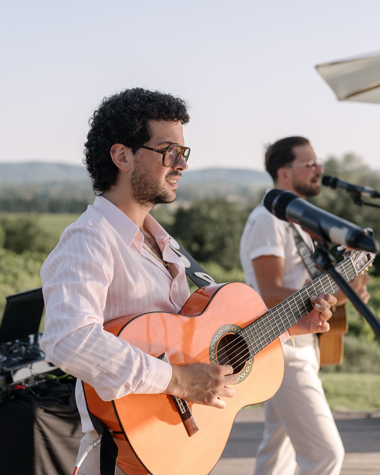 Celebrating love at Mas de So, where Airplay set the perfect tone.
#eventproductions #eventproductionshow #airplayexperience #party #lifestyle #entertainment