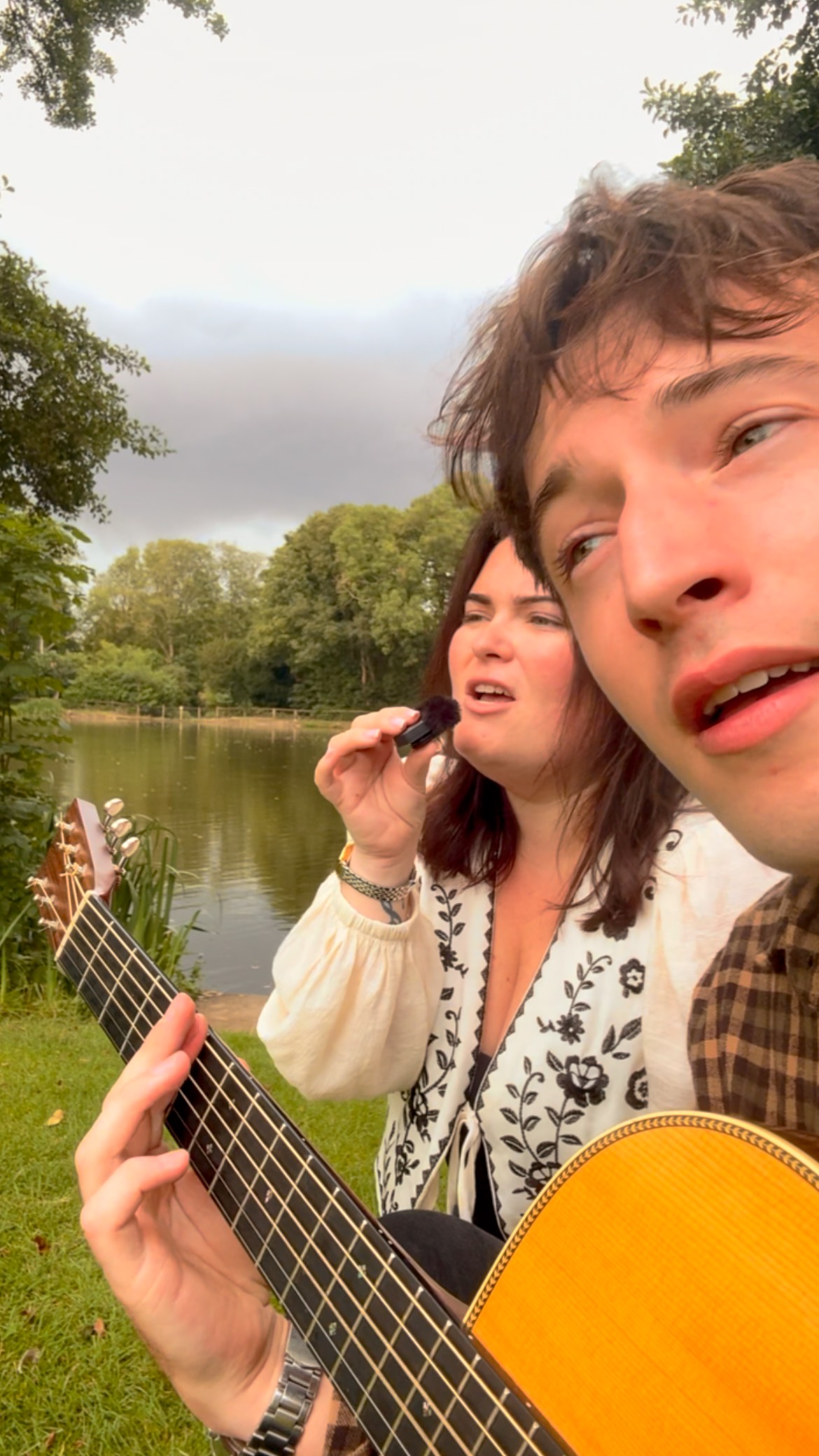 Vibes ✅
#acousticrnb #singer #acousticguitar #acousticwedding #rnb