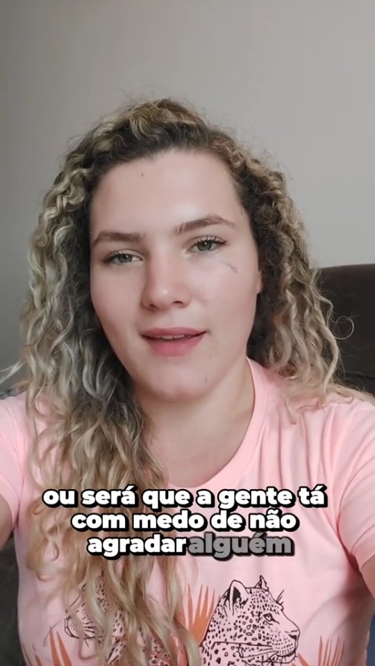 Tomar decisões pode ser assustador...
Mas você já parou pra pensar por quê?
Será o medo do desconhecido?
Ou o medo de decepcionar as expectativas dos outros?
🎯 Vamos refletir juntos?
📝 Comenta aqui: o que mais pesa pra você na hora de decidir?
#saudemental #decisão #psicologamichelledalcol #psicologiaonline #psicólogaonline