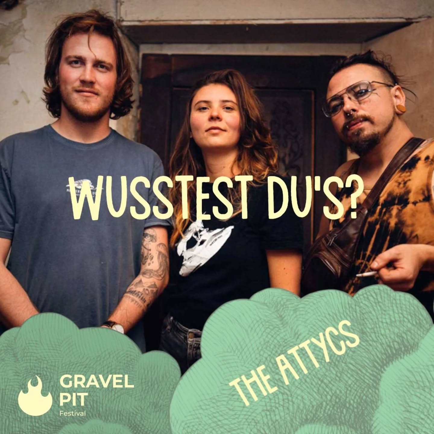 The Attycs sind ein wildes und durchgedrehtes und vor allem ein äusserst kreatives Trio aus Bern und Luzern.
Ihr erstes Album Fiasco erschien am 22. März 2024. Die Songs lassen sich nicht in eine Schublade stecken und überraschen mit einem äusserst breiten stilistischen Spektrum.
Surf‑Rock, Punk, Country, Rockabilly, Honky Tonk bis hin zu Oriental‑Anklängen, Psychedelic‑Stoner und sphärischen Vocals bedienen sich die drei Künstler gleich mehreren Genres.
Im Januar 2025 folgte die EP Random Tales, die mit ebenso viel Elan und stilistischen Exkursionen überzeugt. Sie verwandeln die Bühne jedes Mal zu ihrer eigenen Spielwiese.
Tickets gits hier: https://www.seetickets.com/ch/tour/gravel-pit-festival
#theattycs #GPF2025 #rockmusic #stoner #fuzz #psychedelic #schuepfen #gravelpit #festival #openair #kiesgrube #seeland #biel #bern #solothurn #headbang