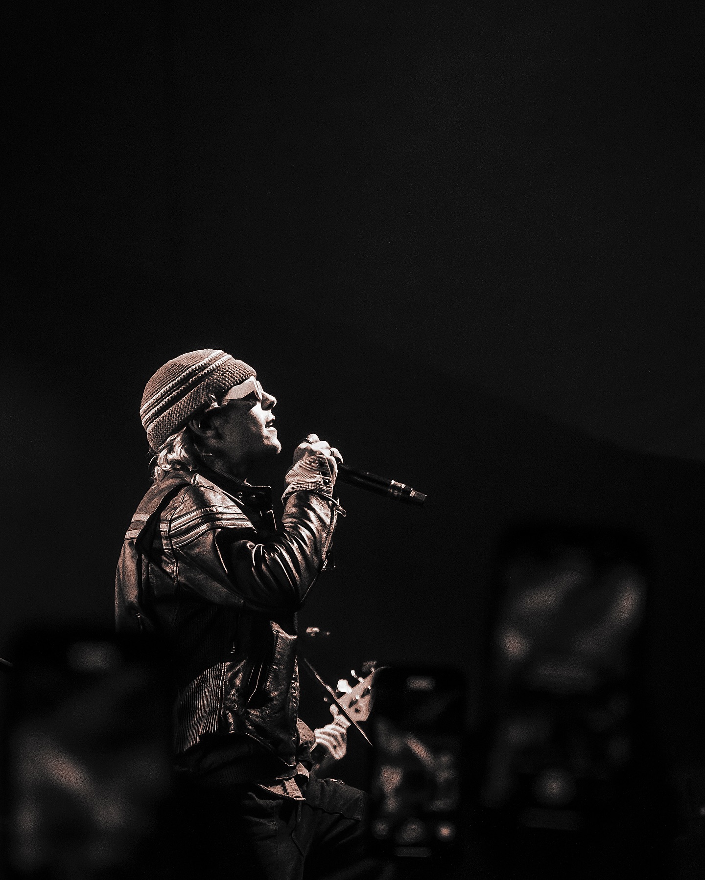 THE DRIVER ERA
Baltimore, MD.
taken by @maddiecilsnaps
Loving these pictures so much that one more post is due. Last one, we promise!! View the whole gallery on our website!
#music #musicphotographer #concert #concertphotographer #musicmagazine #musicmedia #musicoutlet #newmusic #concertcoverage #musiccoverage #offstageexposure
#tourphotos #festivalphotos #concertphotography #concertphotos #newsong #newmusic #thedriverera #rosslynch #r5 #theobsessiontour