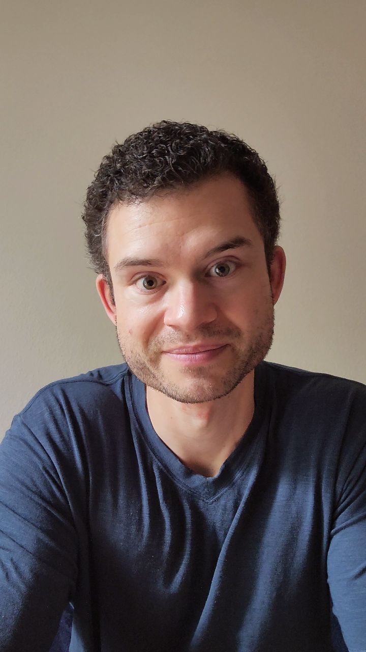 #situationnormal All the time. Whatever happens, just keep going. This is the bottom line for everything. This is my mentality and how I view training. Its the reason for this company and the reason I moved my life across the world. Because I like to 'go into the dark forest' as it was put to me some years ago by a wise man who knows me well.
I've traveled into and learned and experienced much from this dark forest of the unknown. When your back is against the wall, go sideways along it until you can push off again. But if you live a life of avoidance, eventually everything will be an obstacle. Take a chance, a risk.
#sitrepcorp
#snafu
#budapest
#keepgoing
#SRGC
#selfievideo
#videoreels
#videoadvice
#advice
#postworkout
#risktaker