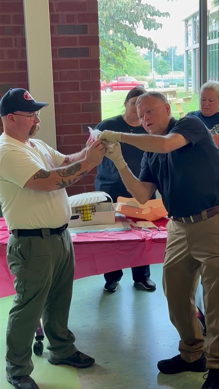 Chief Eddie Ferguson with Goochland County Fire-Rescue providing a quick demonstration of a “Finger Thoracostomy” in our National Association of Emergency Medical Technicians TECC - Integrated Tactics Course. The “Finger Thoracostomy” is part of the Virginia Scope of Practice- Formulary for Paramedics. Chief Ferguson also flies with Med-Flight who are able to provide these life saving procedures with their OMD’s approval. This is another way we stay up-to-date with these skills and reasons they are performed. Virginia Chapter, American College of Surgeons Virginia Office of Emergency Medical Services Virginia Department of Fire Programs #tactical #save #human #trauma #training #teaching #learning #community #medical #bethechange #life #vaemstg #emt #firefighter #fire #paramedic #ems #reels #school #education #virginia #group #youtube #knowledge #instagram #trending #facebook