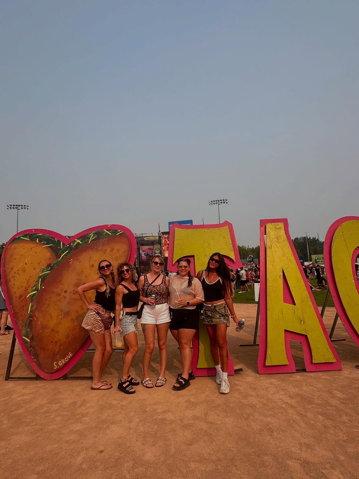 Tacos and Tequila round âď¸ with my girls
Though itâs been 20 years since we first jammed to these songs together âwe can still rip up a dance floor for 8 hours straight. Thankful for all our stamina đ
Love these girls more than words can explainđ