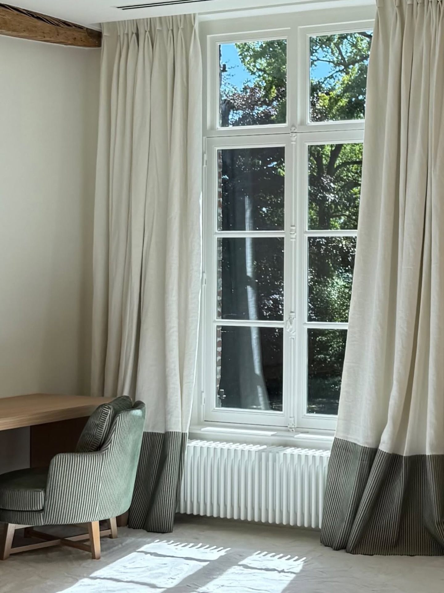 Effortless elegance, everyday comfort.
Meet NOA – the chair that elevates every space with its timeless design. 🤩
Project @siento.interior
📷 @michielvergauwe_photography
#elixhome #furniture #elledecor