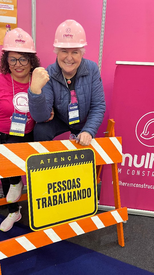 Já começou! Estamos participando da 26ª Construsul, em Porto Alegre!
Nosso estande está localizado no Pavilhão 1, Estande A2, e nossa equipe está aqui das 13h às 21h. Quer saber mais sobre o nosso trabalho, conhecer um pouco da nossa história? Te esperamos!
Vem visitar a gente e conhecer de perto o que estamos construindo juntas ao longo desses 19 anos!
#IMECNaConstrusul #InstitutoMulherEmConstrução #Construsul2025 #ConstruçãoCivil #IMEC #ConstruçãoCivil #MulhereNaConstruçãoCivil #FeiraConstrusul