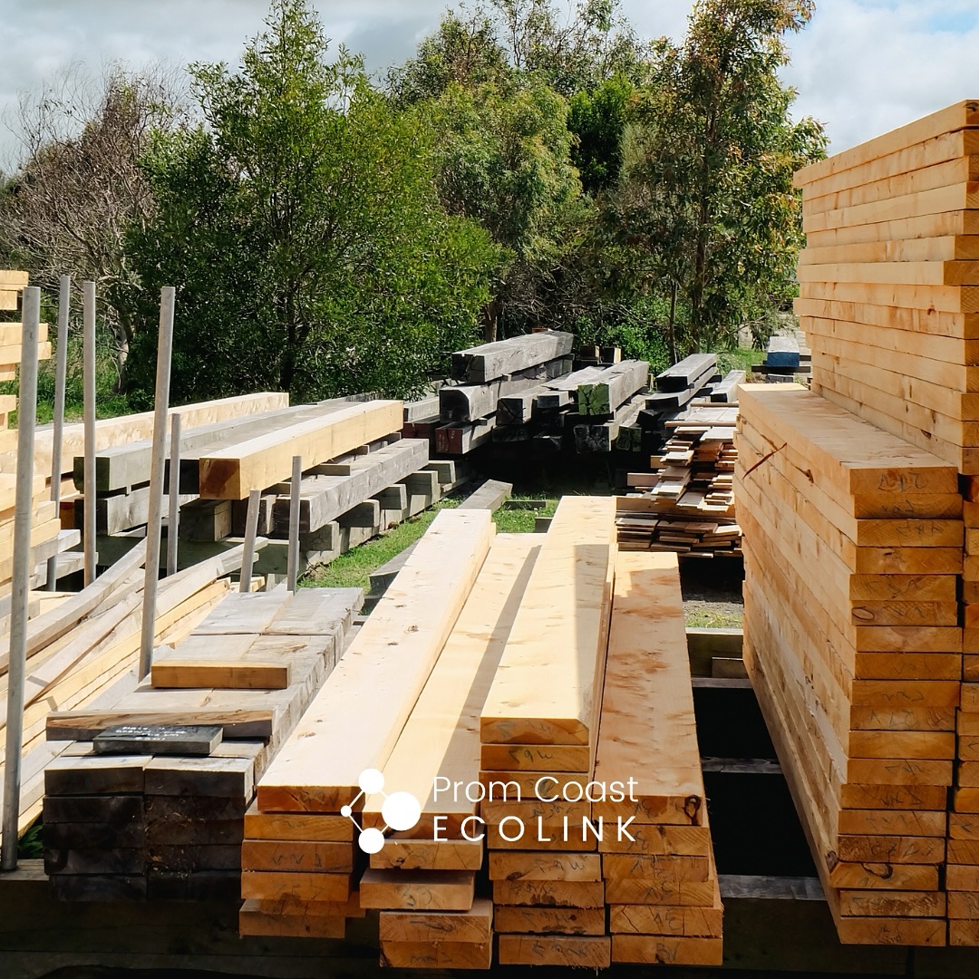 Did you know the ‘Eco’ in Prom Coast Ecolink stands for ecology AND economy?
How do we protect and enhance nature in a way that is economically viable for producers?
In a region where agriculture is the primary industry, both nature and farming livelihoods must be considered when creating long-term impact.
Today, we listened in on @bushheritageaus Bush Broadcast, where Ian McConnel — a fifth-generation beef farmer and Executive Manager of Agricultural Partnerships & Natural Capital — spoke about the concept of “natural capital.”
Natural capital can mean many things, but Ian describes it as “the measure of nature on a balance sheet.” It represents the value of natural assets that enable successful farming, such as clean water and healthy soil.
Increasingly, there is a shared interest among farmers and conservationists to leave the land in better condition than they found it — for both farming productivity and nature.
Bush Heritage manages over 10 million hectares of agricultural land in partnership with some of Australia’s largest producers.
On 17 August, we welcome local beef farmer Graeme Nicoll to Fishy Hall for a chat. Graeme will also speak to the intersection of biodiversity and farming, sharing his experiences of farming in South Gippsland.
See the 🔗 in bio for tickets & Bush Broadcast.
📷 @ambercreekfarm Amber Creek Farm & Sawmill, Fish Creek — a prime example of regenerative farming in South Gippsland.