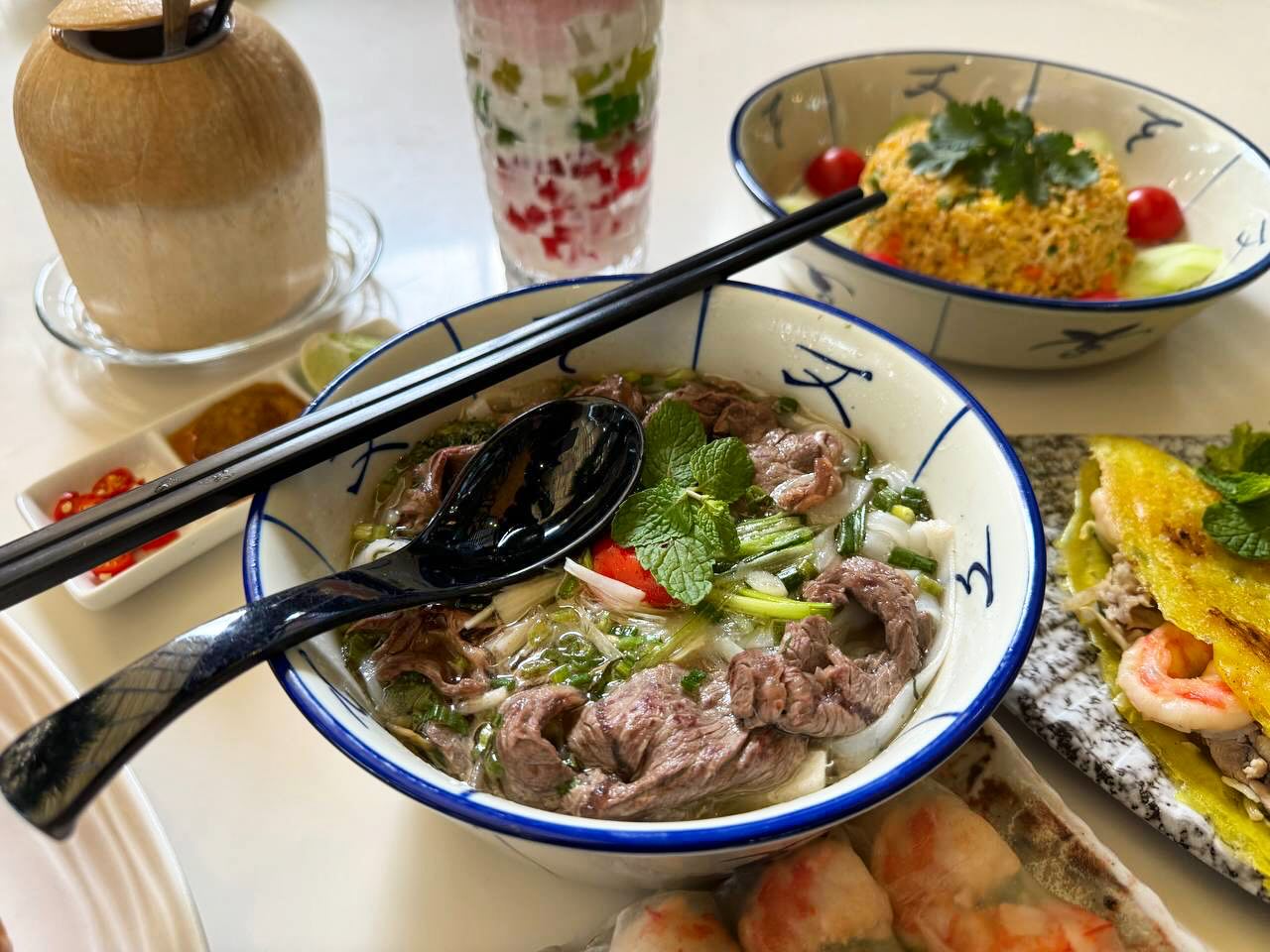 If you’re still wondering what to eat for dinner, do try out our pho! Our soup base is homemade with chicken bones which we boiled for hours and no MSG!
#sgvietnamesefood #sgeats #sgfoodies #sgfoodie #sgfoodstagram #sgwhattoeat #vietfood