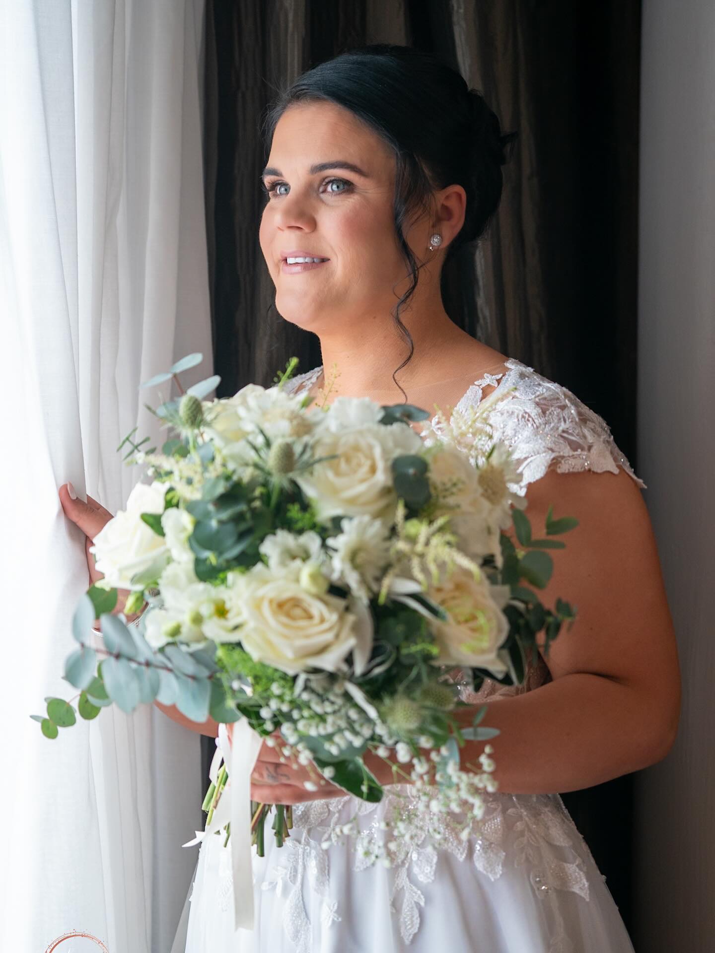 Happy Anniversary to this lovely lady who married @clayton_hotel_galway last July 🤍 #galwaywedding #firstweddinganniversary #galwayweddingphotographer