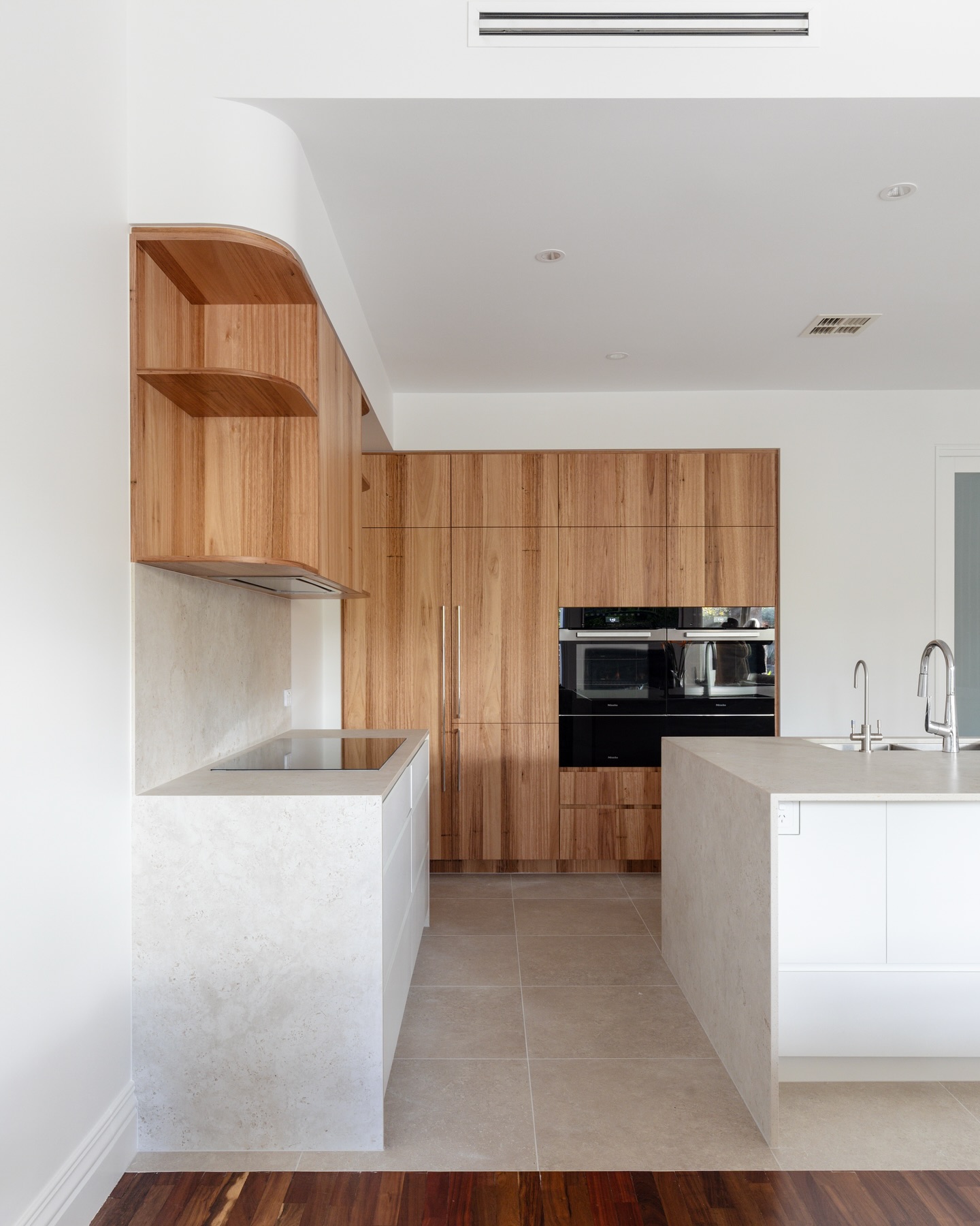 Our Griffith Project brings together refined design and everyday practicality, blending clean architectural lines with the warmth of natural timber tones.
The open-plan kitchen layout is crafted for effortless flow, while custom joinery and seamless finishes elevate the space with a sense of quiet luxury.
We will show you the ✨before and afters✨ next!
Designed by- us!
Built by- @hardwickprojects