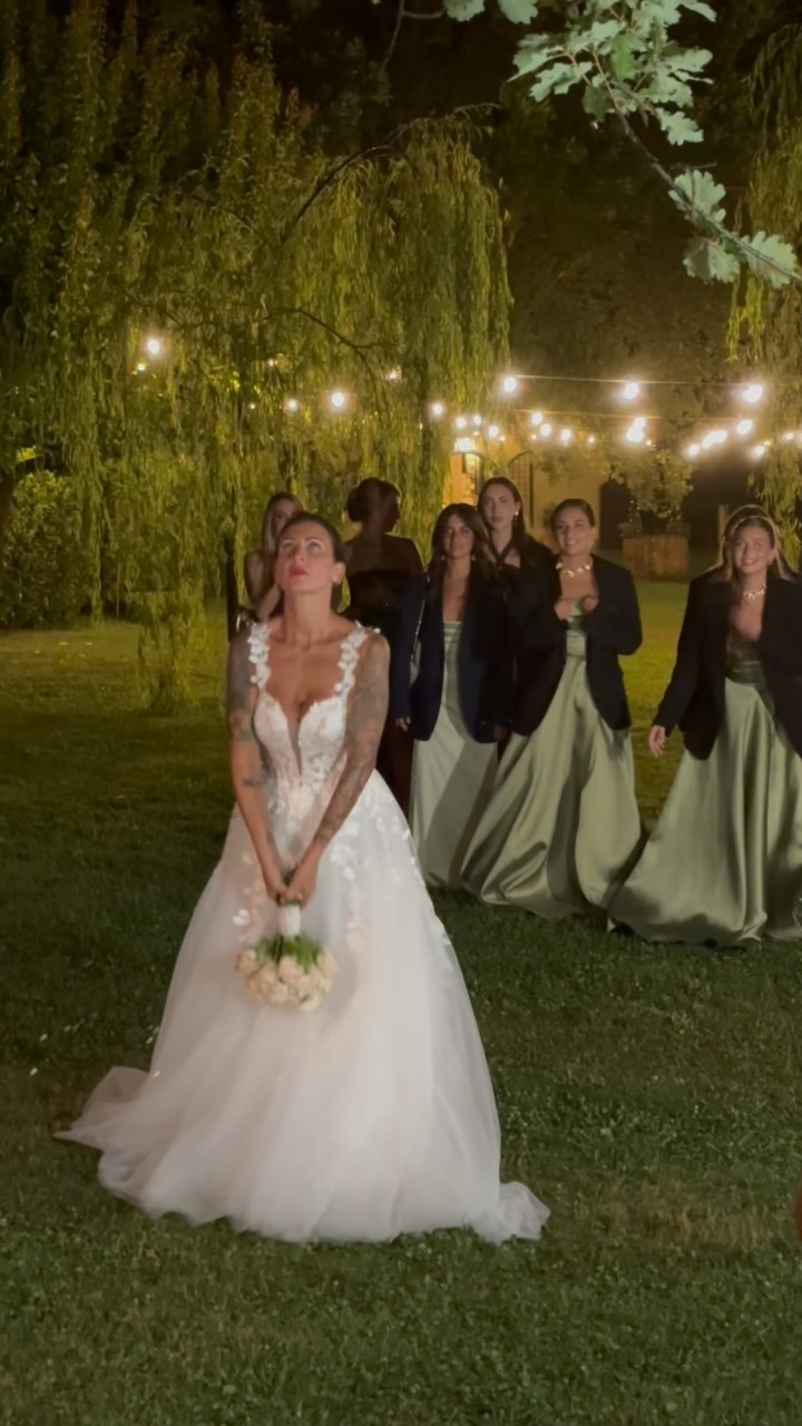 Momenti indelebili incorniciati dalla nostra colonna sonora a @tenuta_agrivillage 🥰
.
.
.
@international_catering
#tenutaagrivillage #musicplannerbystefanocapasso #weddingday #weddingmusic #romanticismo #matrimonio #musicamatrimonio #matrimonioromantico #love #sharethelove #weddinginitaly #weddinginrome