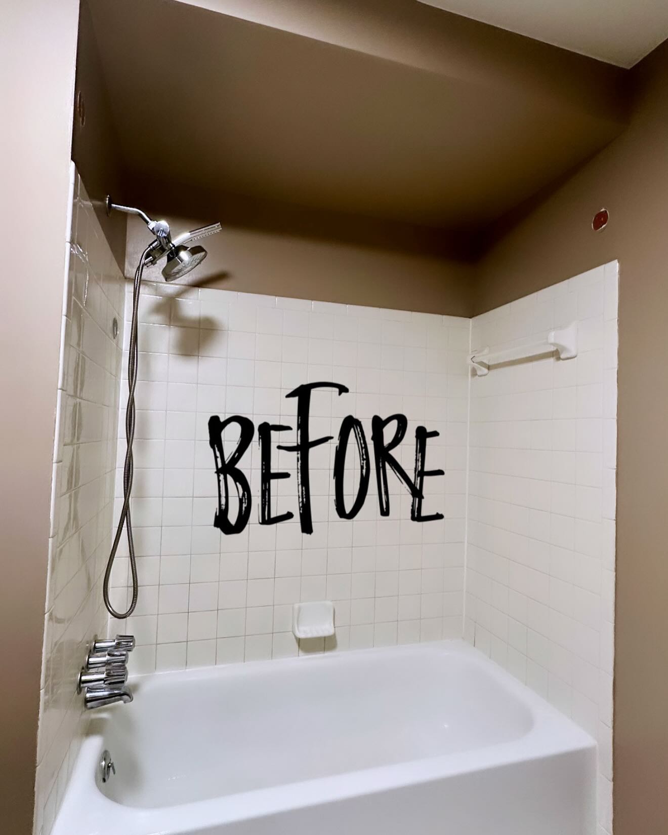 Before & After! Get yours today by visiting us online at kimbletile.com and scheduling an estimate. Love the way this turned out.
#bathroom #remodel #bathroomremodel #geneseeceramictile #schluter #kimbletile #tile #porcelaintile #subwaytile #newbathroom #bathroom