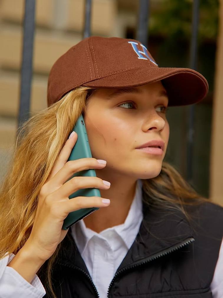 Phone faux pas — are you guilty?
We rounded up the modern mobile crimes you might be guilty of… and how to stop being ‘that’ person.
Tag a friend who’s 100% guilty 👀
🫣 Read it now on YOU Magazine (link in bio).
@higherlightofficial #HigherLightOfficial
#PhoneFails #ModernManners #PhoneEtiquette #YOUmagazine #NorthernBeaches #DigitalLife #YouNorthernBeaches #SocialEtiquette #GuiltyAsCharged