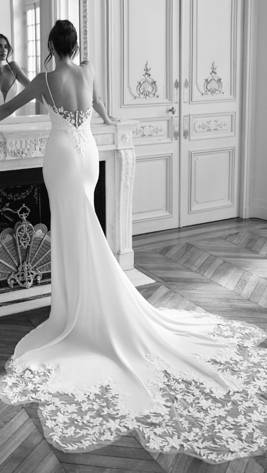 ☀️🌸Ouverture agenda 2026 & nouvelle collection🌸☀️
✨ Future mariée 2026, c’est TON moment ! ✨
Bonne nouvelle :
📅 L’agenda 2026 est officiellement OUVERT pour la prise de rendez-vous d’essayage de robes de mariée !
Et ce n’est pas tout… 👀
🌸 Une toute nouvelle collection arrive en octobre… avec des modèles encore plus sublimes, modernes, élégant ! 🤍
N’oublie pas, ici, tout est possible pour ta robe de mariée :
👗 Achat, location, sur-mesure, demi-mesure…
Tu choisis ce qui te ressemble, nous nous occupons du reste 💍
📌 Quelques repères pour bien planifier :
• Sur-mesure : viens 1 an avant
• Achat : entre 10 et 8 mois avant
• Location : environ 6 mois avant
💬 Chaque mariée est unique. C’est pourquoi nous prenons le temps, avec toi, de créer ou de trouver la robe qui te fera vibrer.
➡️ Prends rendez-vous dès maintenant via notre lien en bio !
Www.lepanouielille.fr
#mariee2026 #essayagerobedemariee #weddingdress #bridetobe #agendaouvert #collection2026 #robesurmesure #robedemarieeenlocation
