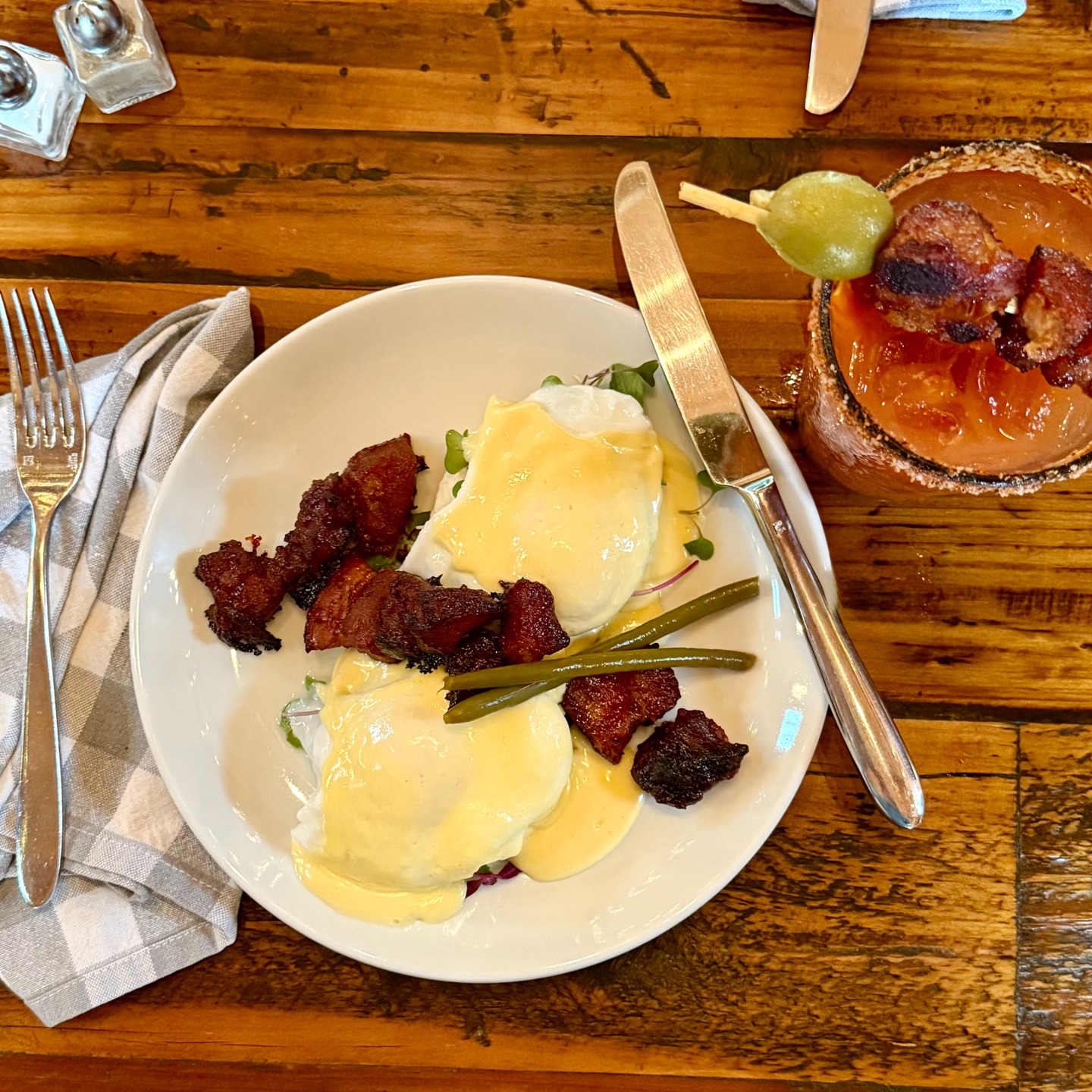 🔥 Brunch Just Got Bolder at 1824 House Inn + Barn! 🔥
This Sunday, July 27, from 8 AM to noon, we're elevating brunch with our latest creation: the Smoked Maple BBQ Pork Belly Burnt Ends Benedict. Tender, sweet, and smoky burnt ends meet perfectly poached eggs and rich hollandaise—it's a mouthful in every sense.
Pair it with our new Burnt Ends Bloody Mary, featuring a tangy twist and a skewer of those delectable pork belly bites. Don't worry, we've added veggie garnishes to keep it "healthy."
Join us for Benedicts in the Barn, our monthly brunch event held on the 4th Sunday through October. Experience a rustic Vermont barn setting while savoring inventive takes on classic dishes.
📅 Date: Sunday, July 27
⏰ Time: 8:00 AM – 12:00 PM
📍 Location: 1824 House Inn + Barn, 2150 Main Street, Waitsfield, VT
🔗 Reservations & Menu at link in bio
Reservations are highly recommended to secure your spot at this unique brunch experience.
#BenedictsInTheBarn #1824House #MadRiverValley #SundayBrunch #BurntEnds #EatinABarn #ComeForTheMountainsStayFor1824House