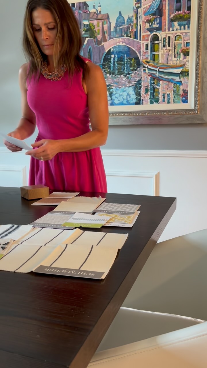 Adding custom textiles to my clients homes is my vibe! Let’s use your favorite fabric and watch the possibilities unfold.
.
.
.
#stylemyabode #stylemyhome #homestyledecor #homestyler #homedesigner #homestylinginspo #homedecoratingideas #homestylingideas #homestylist #homestylingtips #customfabric #customupholstery #custompillow #customwindowtreatments #makehomematter #makehomeyourhaven