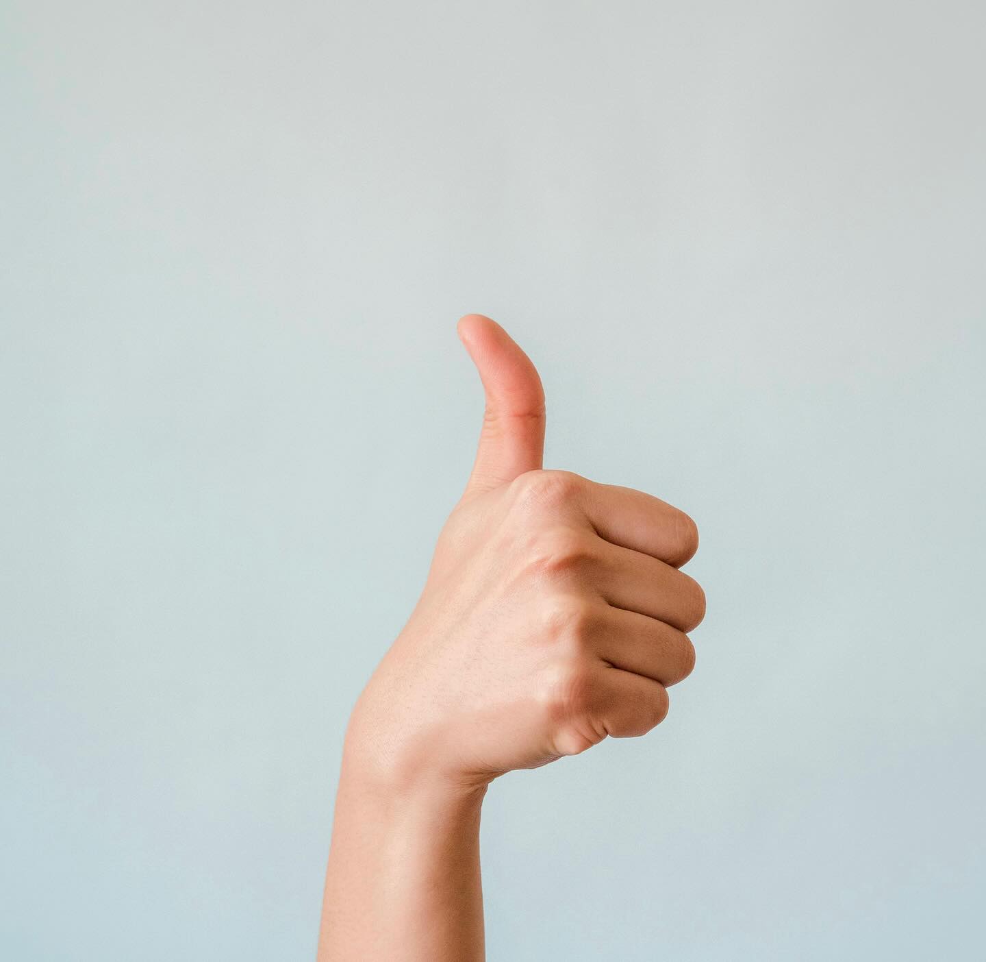 How do we stop our inner critic from sabotaging our healing and/or relationships?
Responses may include:
• A strength based response that may sound aggressive or indignant.
Example: “How dare you speak to me that way!”
• A head based or distraction response.
Example: “Who cares what you think!” or “Now you have made me feel guilty!”
• A heart based response that could include truth, agreement or compassion.
Example: “If I am acting that way it must be very painful for you.”
• Other responses may include deep breathing or visualization.
For in depth help in understanding your inner critic and how it may be triggering your nervous system, follow @dralexhoward!
(Not an ad and not sponsored)
#wavesofhealing #healing #waves #emotions #emotion #emotionalhealth #emotionalhealing #emotionalrelease #wellness #alternativehealing #health #bodycode #emotioncode #oils #essentialoils #eft #tft #aroga #frisco #texas #release #nervoussystem #positive