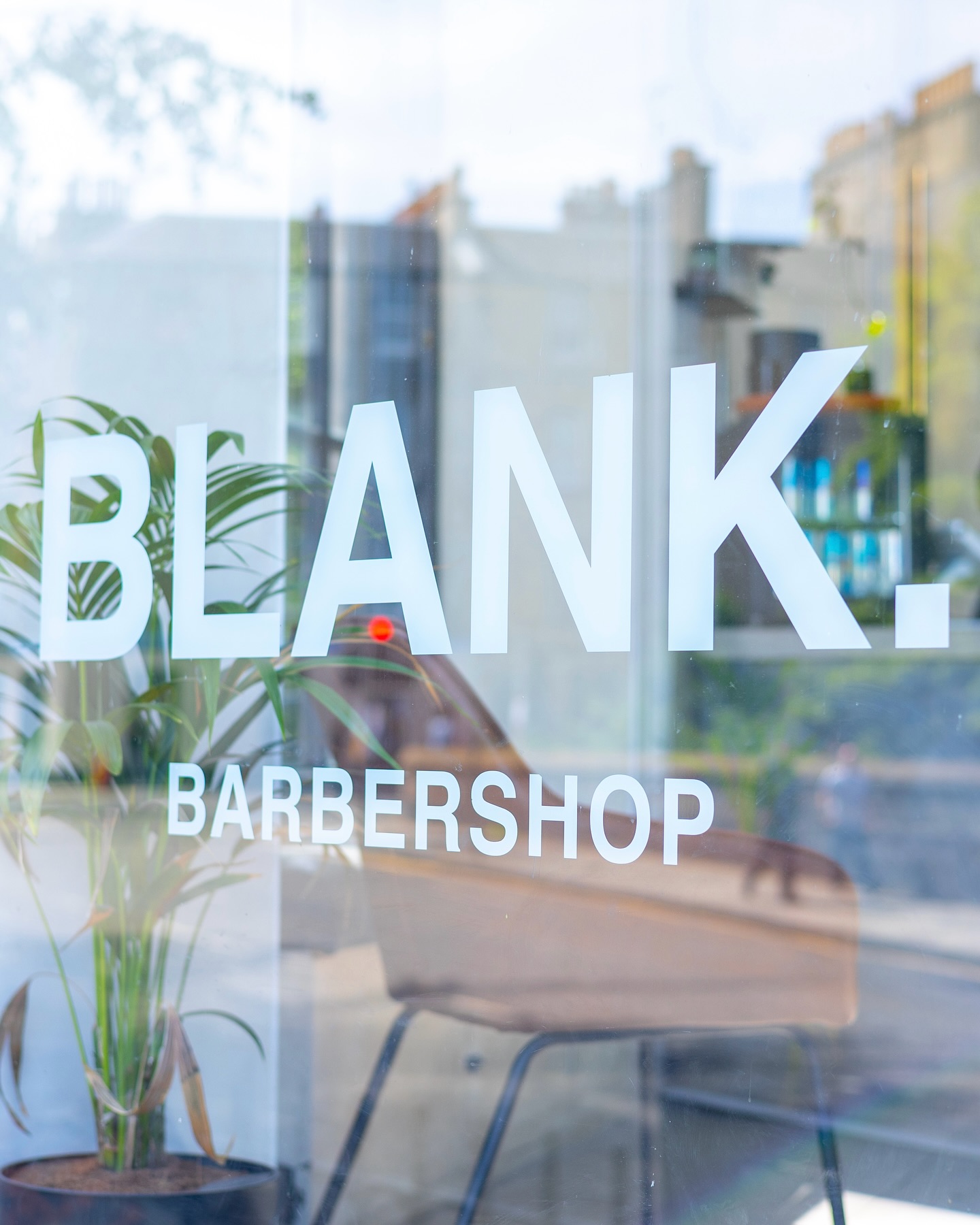 Fresh trims and good energy. 👊🏻
Snaps from @blank.barbershop last week, great to see the guys in full flow.
Keep an eye out… their website’s dropping soon. 👀