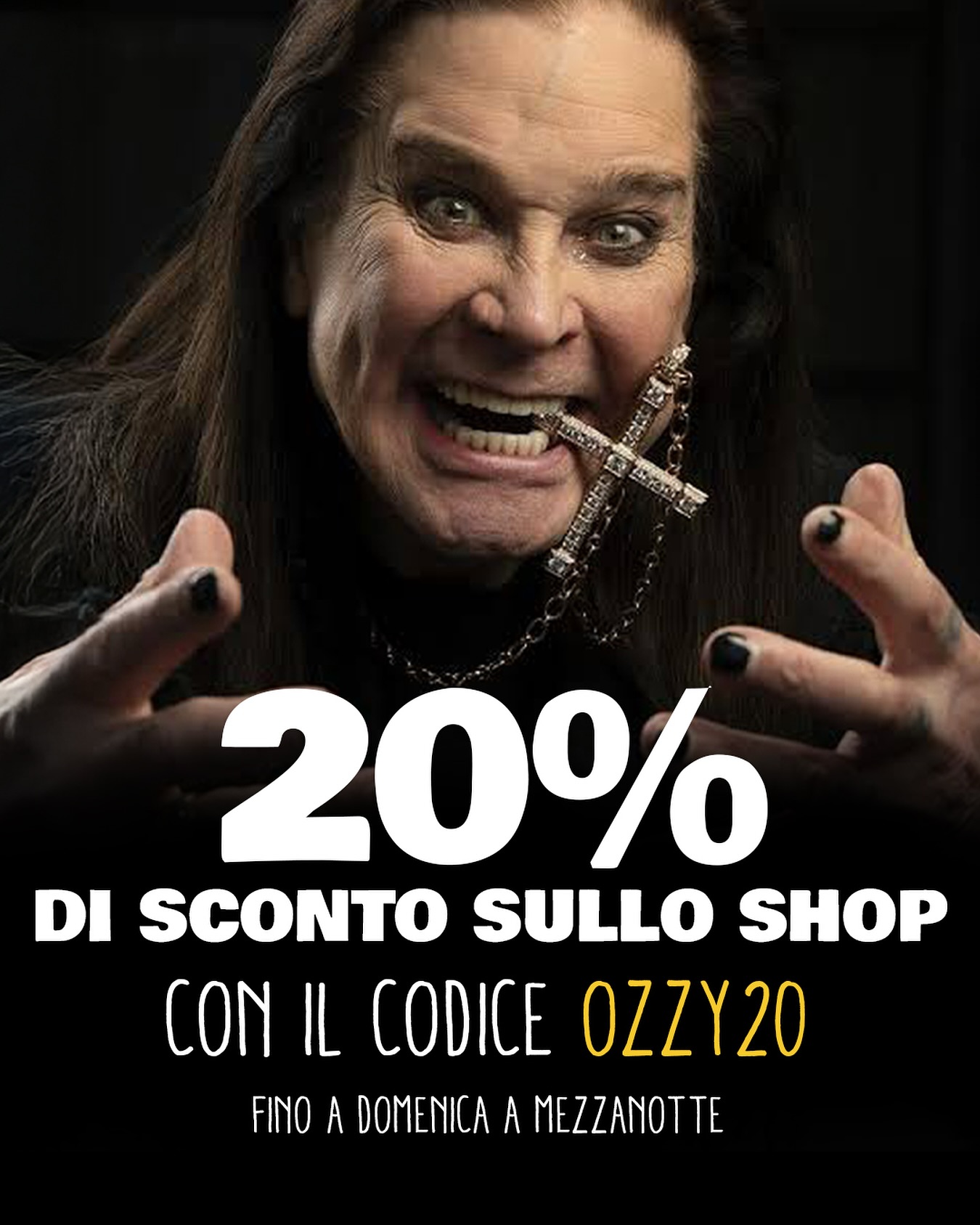 🖤 Ciao Ozzy.
Te ne sei andato portandoti via un pezzo di rock, cuore e follia.
Noi facciamo l’unica cosa che sappiamo fare bene: apriamo una birra e brindiamo.
Per salutarti come si deve, fino a domenica c’è un -20% sul nostro shop online.
Usa il codice OZZY20
e alza il bicchiere, che il rock non muore mai.
#BEVICOMEUNTORO