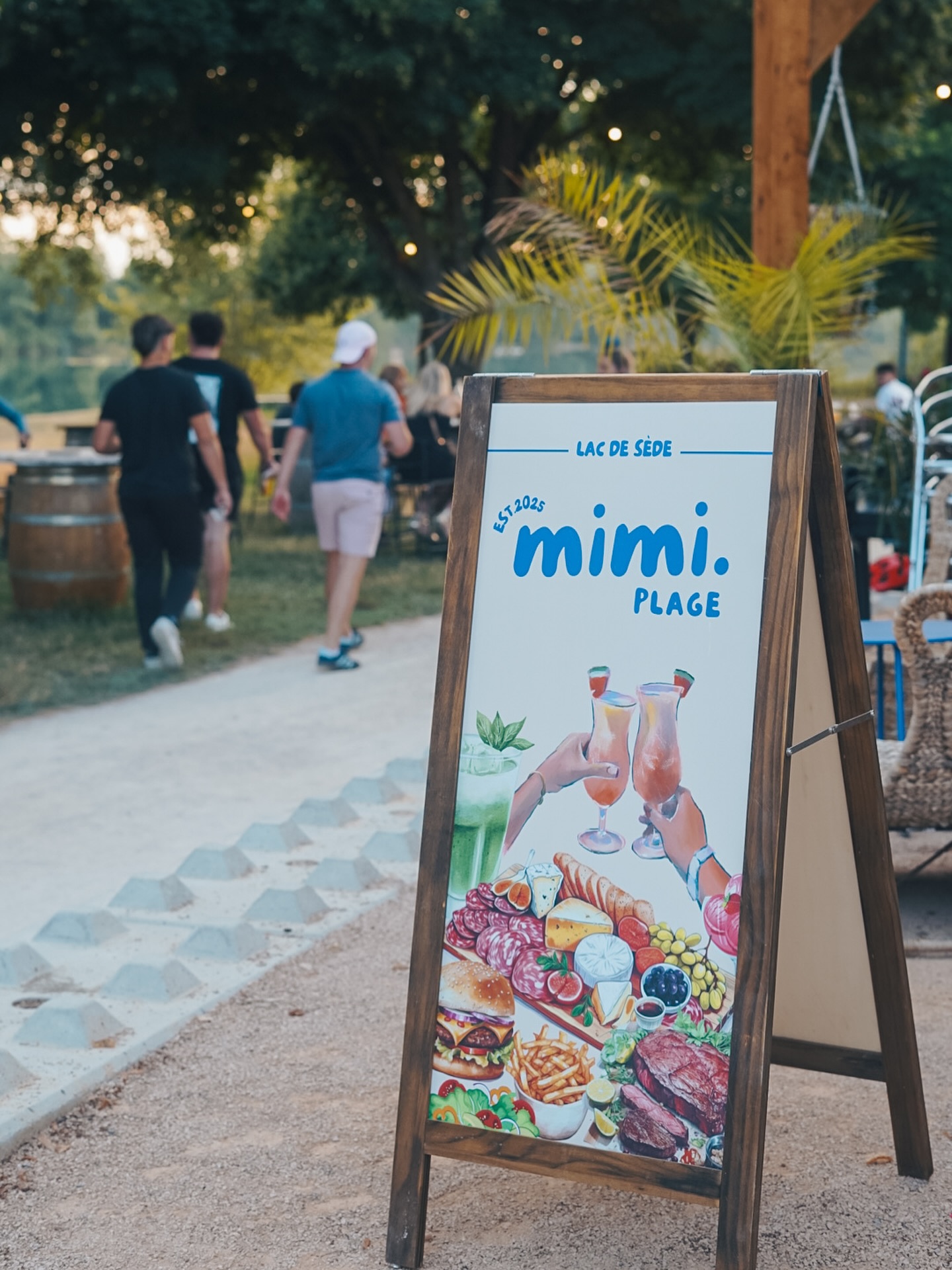 Notre petit coin de paradis au bord du Lac de Sède à Saint-Gaudens vous accueille 7j/7, du matin jusqu’au soir en continu, pour vos moments gourmands en famille ou entre amis 😋
📍Pour venir : 11 route du Lac, 31800 Saint Gaudens
📞Pour nous contacter : +33 7 59 69 44 75
La team MiMi ❤️🔥