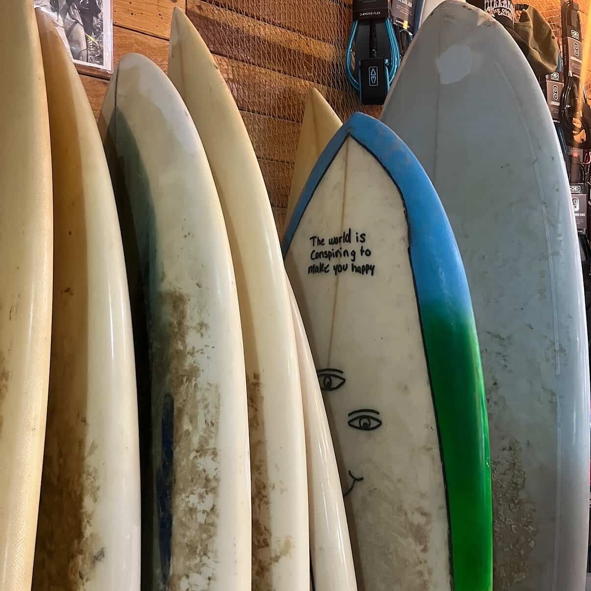 THE WORLD IS CONSPIRING TO MAKE YOU HAPPY. #UNLITTERyourmind #jointhemovement πβ€οΈ