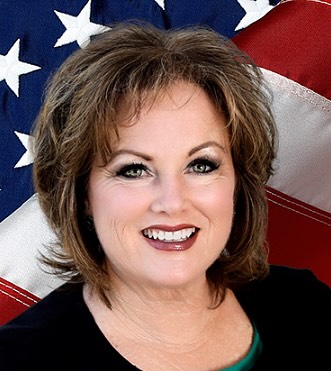🌟 We would like to extend our heartfelt thanks to Senator @shannongroveca @shannongrove4ca for her unwavering support of the Kern County Veterans Chamber of Commerce and the #veterans of #KernCounty #california
Senator Grove has consistently championed initiatives that benefit our veterans, including advocating for better access to healthcare, job training programs, and resources for veteran families. Her dedication to enhancing the quality of life for those who have served our nation is commendable, and we are proud to see her efforts making a positive impact in our community.
As a veteran herself and the first woman veteran elected to the California Senate, Senator Grove understands the unique challenges faced by our service members. Her leadership and commitment to supporting veterans resonate deeply within our community.
We salute you, Senator Grove, for your service and your continued advocacy for Kern County veterans! Thank you for all that you do. 🇺🇸
#VeteransSupport #SenatorShannonGrove #KernCountyVeterans #Gratitude