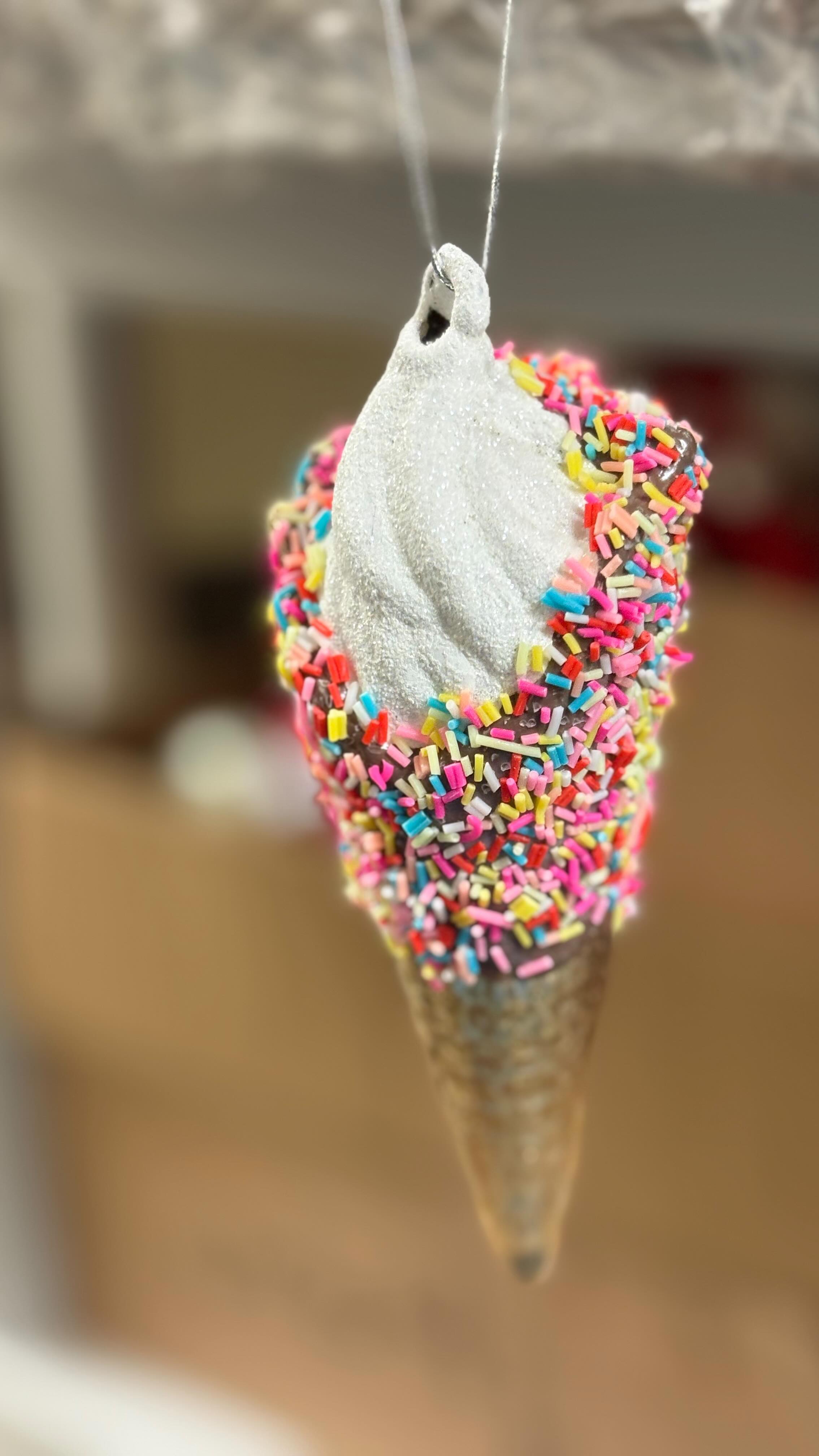 It’s our 2nd annual Christmas in July Sale this weekend, both Saturday and Sunday!
So, so many ornaments, garland, bells, gift bags, trees, wreaths……
Everything priced at 50-70% off!
#thenestonmainbelair
#christmasinjuly
#shoplocal