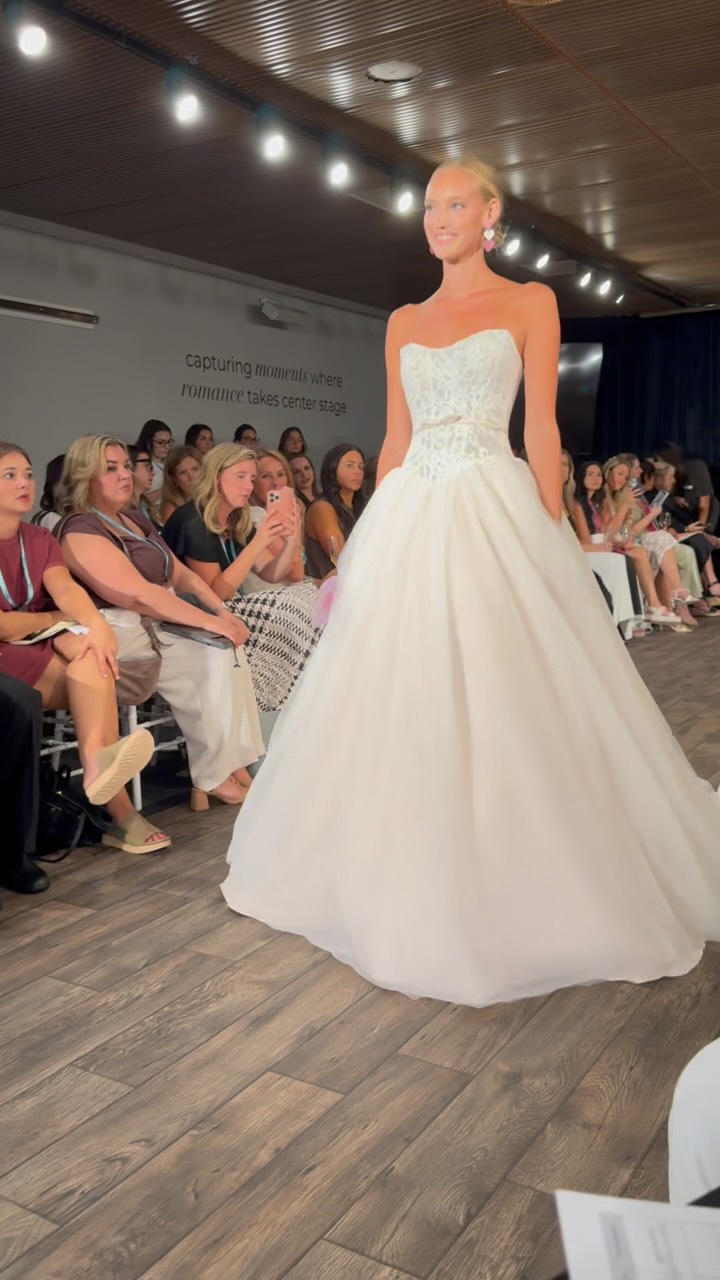 How sweet it is to be invited to Kansas City to attend the #elevatebridal Fashion Show presented by @essenseofaustralia 🤍 @missstellayork 🤍 @martinalianabridal 🤍 @allwhowander 🫶🏻 The design team and everyone there definitely put on an amazing show. New dresses will be shipping now through November. Always showing our brides the newest of the new! #2026bride #newarrivals