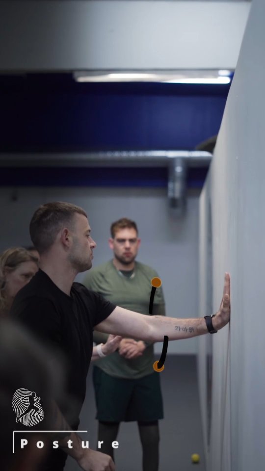 🎯Få en krop der fungerer – en krop, der støtter dig, så du kan gøre det, du elsker.
Har du en drøm, du gerne vil udleve?
Eller døjer du med udfordringer i kroppen, som du endnu ikke har fundet en løsning på?
Føles din krop som en begrænsning i stedet for et redskab? 🤔
Uanset om du er atlet, træner på hobbyplan, eller har kæmpet med længerevarende problemer – måske endda fået at vide: ⬇️
“Det må du lære at leve med” – så vil jeg sige én ting:
Der findes løsninger ! 🙏
Det kræver en tilgang, hvor du bliver set som hele det menneske, du er.🌏
Gennem grundige tests og forståelse af din situation udarbejder vi i fællesskab en individuelt tilpasset plan med præcis dét, din krop har brug for.
I vores forløb arbejder vi med:
✅ Ernæring og fordøjelse
✅ Følelser og tankemønstre
✅ Funktionel bevægelse
✅ Korrigerende øvelser
✅ Biomekanisk træning
Er du klar til at…
🔹 Slippe af med smerter?
🔹 Øge din performance som atlet eller sportsudøver?
🔹 Skabe vedvarende forandring?
👉 Gå ind på hjemmesiden og book en gratis introsamtale – sammen finder vi den rigtige løsning for dig.
Dette er ikke et quick fix.
Det er for dig, der vil tage ansvar for din sundhed – og skabe varige resultater.💯
Klar til at investere i din krop?
Send en DM eller klik på linket i bio.
Din rejse starter her.➡️
#biomekanik #funktioneltræning #holisticcoaching #breathing #rotation #performance #smertefri #balance #århus #københavn #viralreels #stacking #stabilitet #forståelse