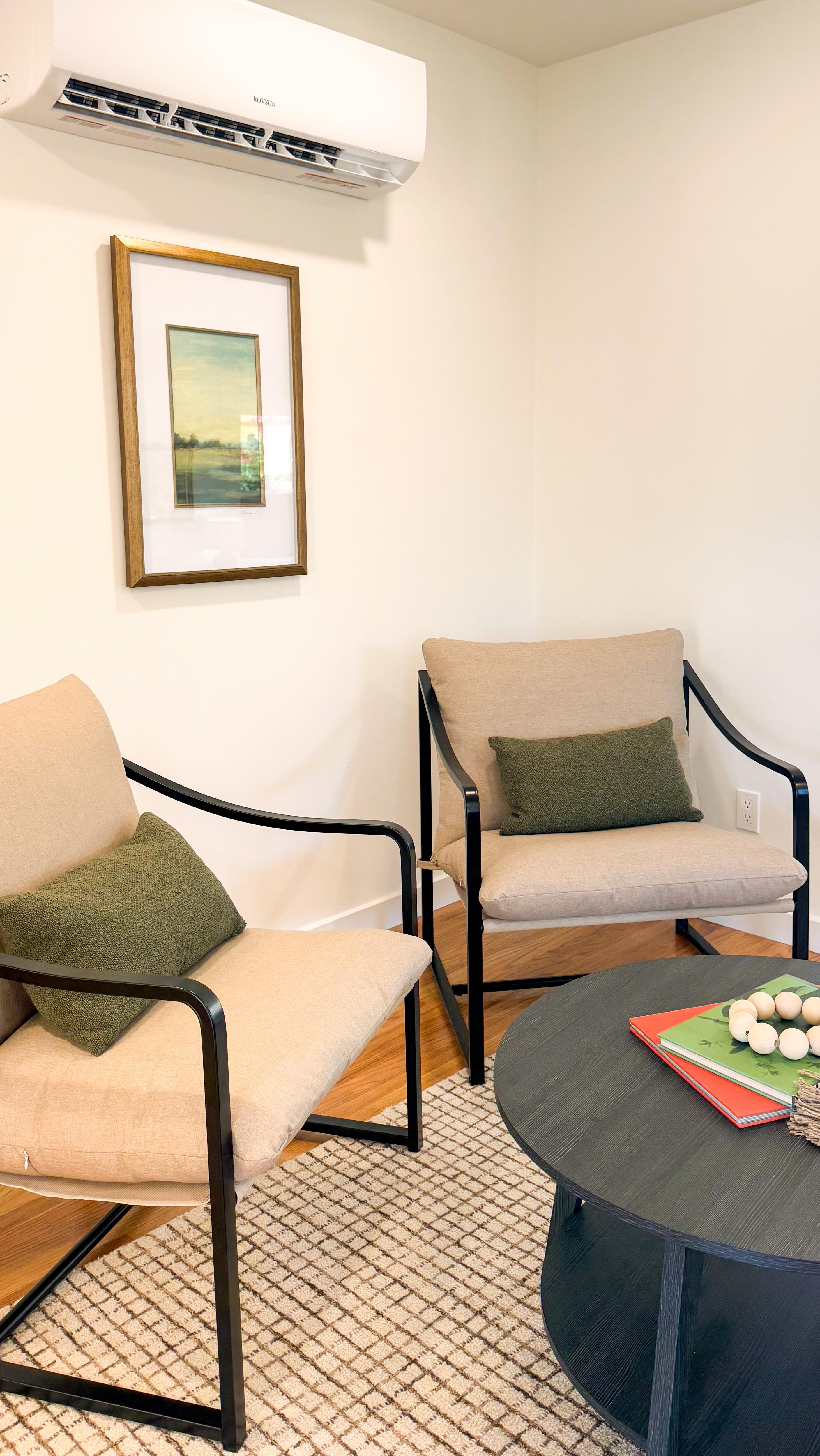 Just staged our first home!✨ This beautifully renovated 3 bed, 2 bath home in Allied Gardens hits the market tomorrow and we couldn’t be more excited. Photos coming soon, but here’s a sneak peek! 🏡 #sunraestaging #alliedgardens #homestaging #sandiego
Listing Agent: @bluesageproperties
Videographer: @visualsby.jc
Interested in staging your listing? DM us for more info!