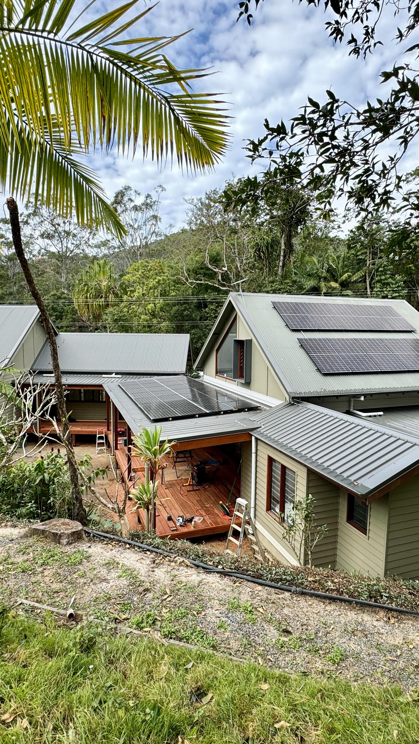 Pleased to share the progress on our additions and major renovations design project to this holiday retreat. A fantastic summer awaits our clients and their family
Special thanks to
Builder: @leon_builds
Engineer: @tricend_design_engineering
Interior Designer: @wrightson_stewart