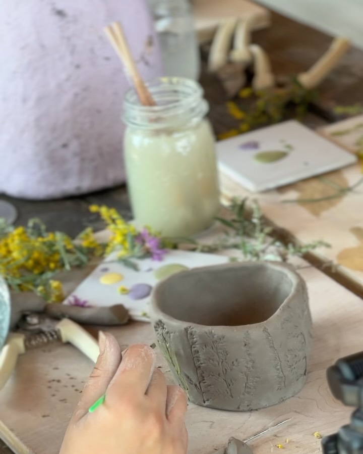 Join us July 27th at 1PM for a hands-on session where you’ll craft your own botanical-inspired mugs — perfect for sipping in style.
🍻 Includes a complimentary draft beer with your ticket!
Spots are limited, so grab yours now at www.naturesimpact.org
📍 Plan Bee Brewery | 🗓 July 27th| 🕐 1PM
#PotteryWorkshop #HudsonValleyEvents #CraftAndSip #HandmadeCeramics