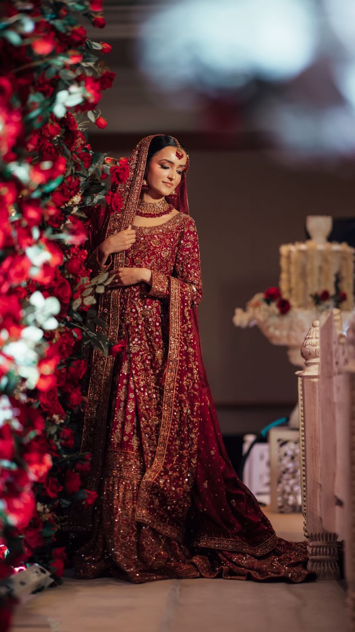 "Mariyah"
Photography @creativecapturesuk
Cinematography @creativecapturesuk
#photography #2025 #weddingmakeup #wedding #weddinginspiration #couple #couplegoals
#photography #weddingphotography #bride #groom #pakistanifashion #mehndi #jewelry #cine #cinematography #weddings #nikkah #bridalmakeup
#bridestory #groomsmen